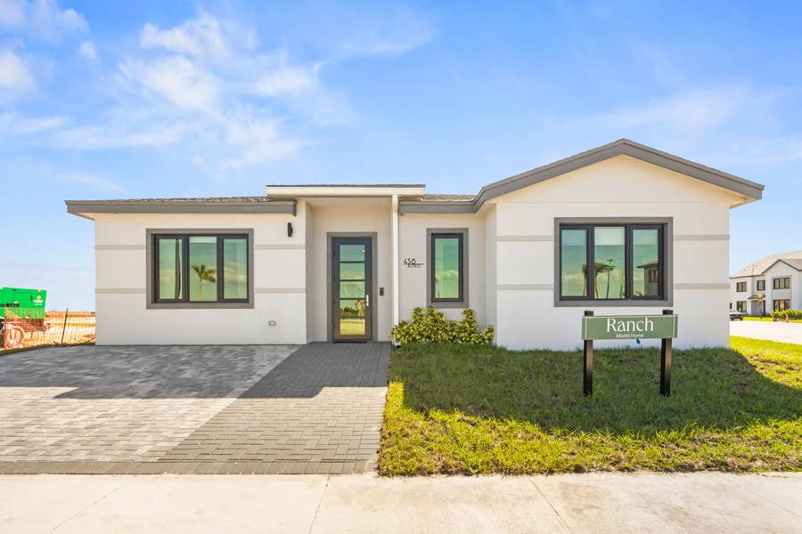 Property photo for 1422 Herzog Drive, Okeechobee, FL
