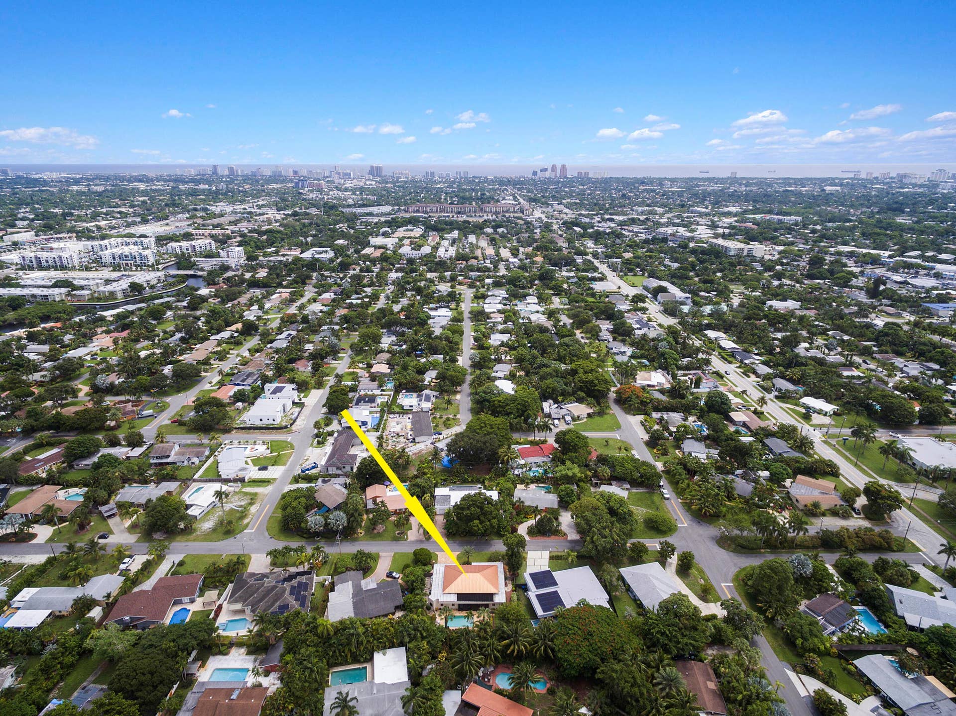 2701 NE 2ND Avenue, Wilton Manors, FL 33334 Aerial View
