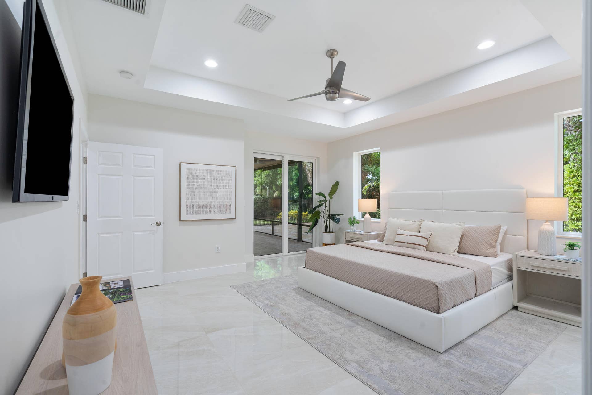 2701 NE 2ND Avenue, Wilton Manors, FL 33334 13-2701 NE 2nd Ave Wilton Manros, FL-101