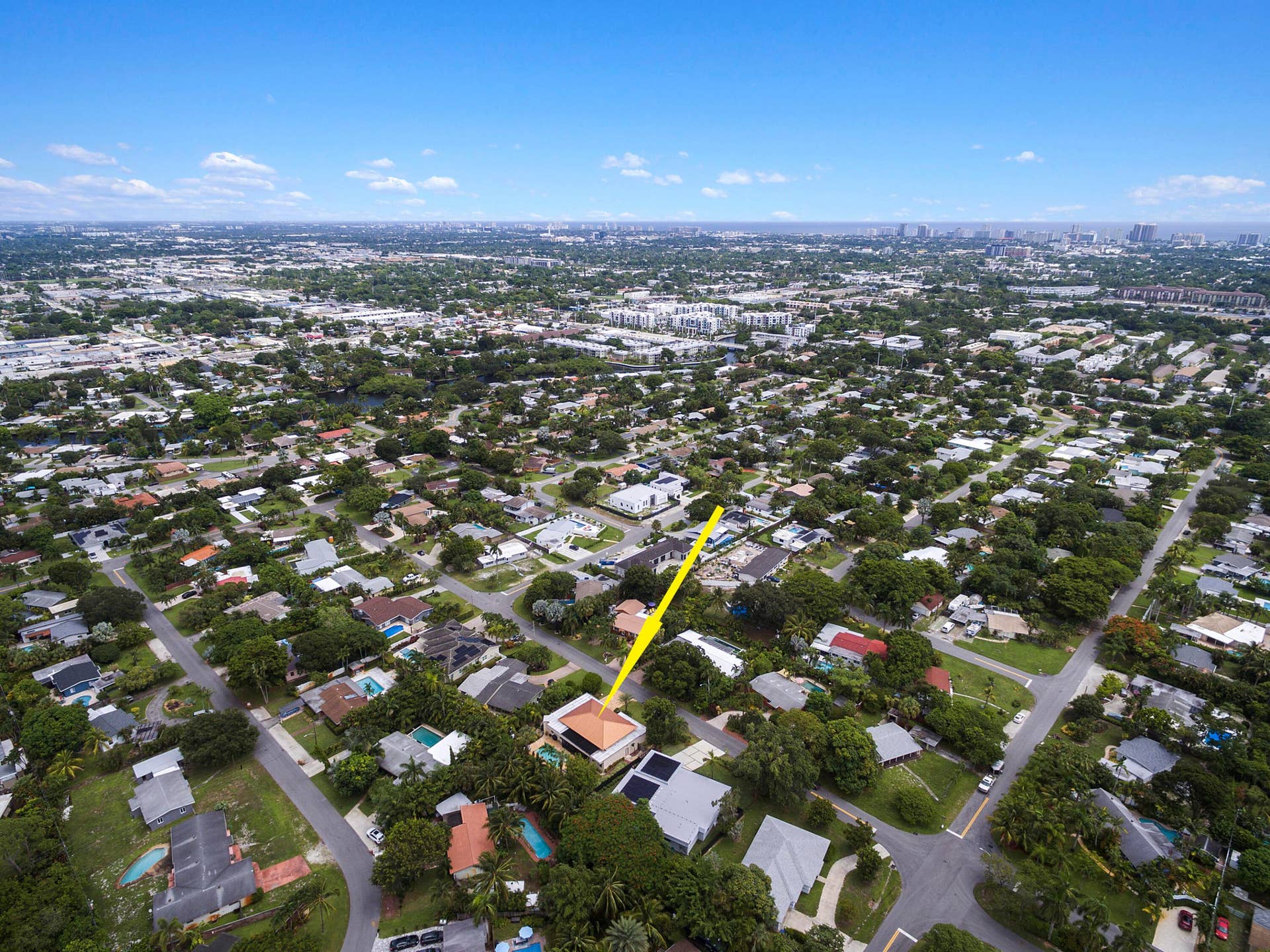 2701 NE 2ND Avenue, Wilton Manors, FL 33334 Aerial View