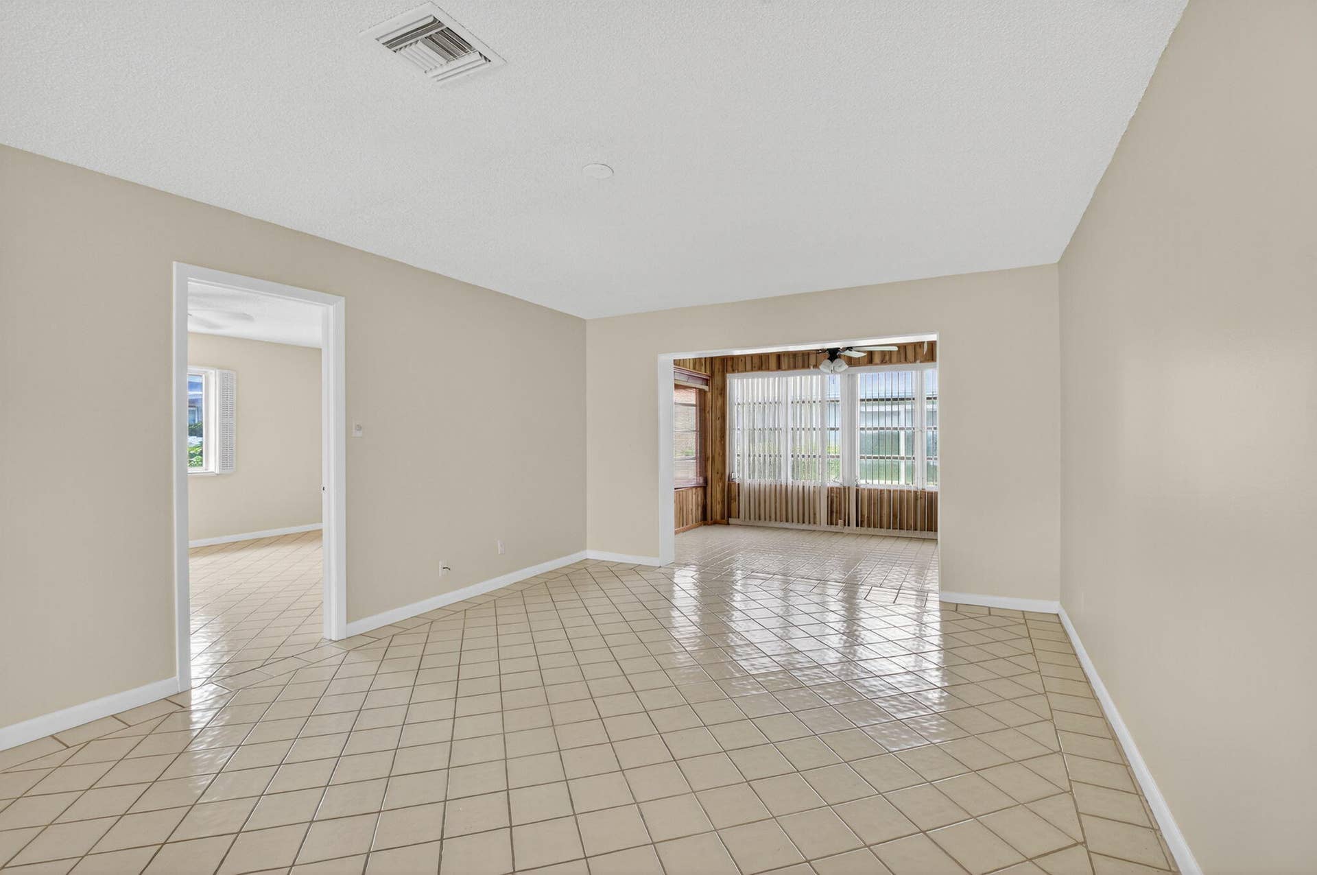 6785 Moonlit Drive, Delray Beach, Delray Beach, FL 33446 9-web-or-mls-DSC_1841
