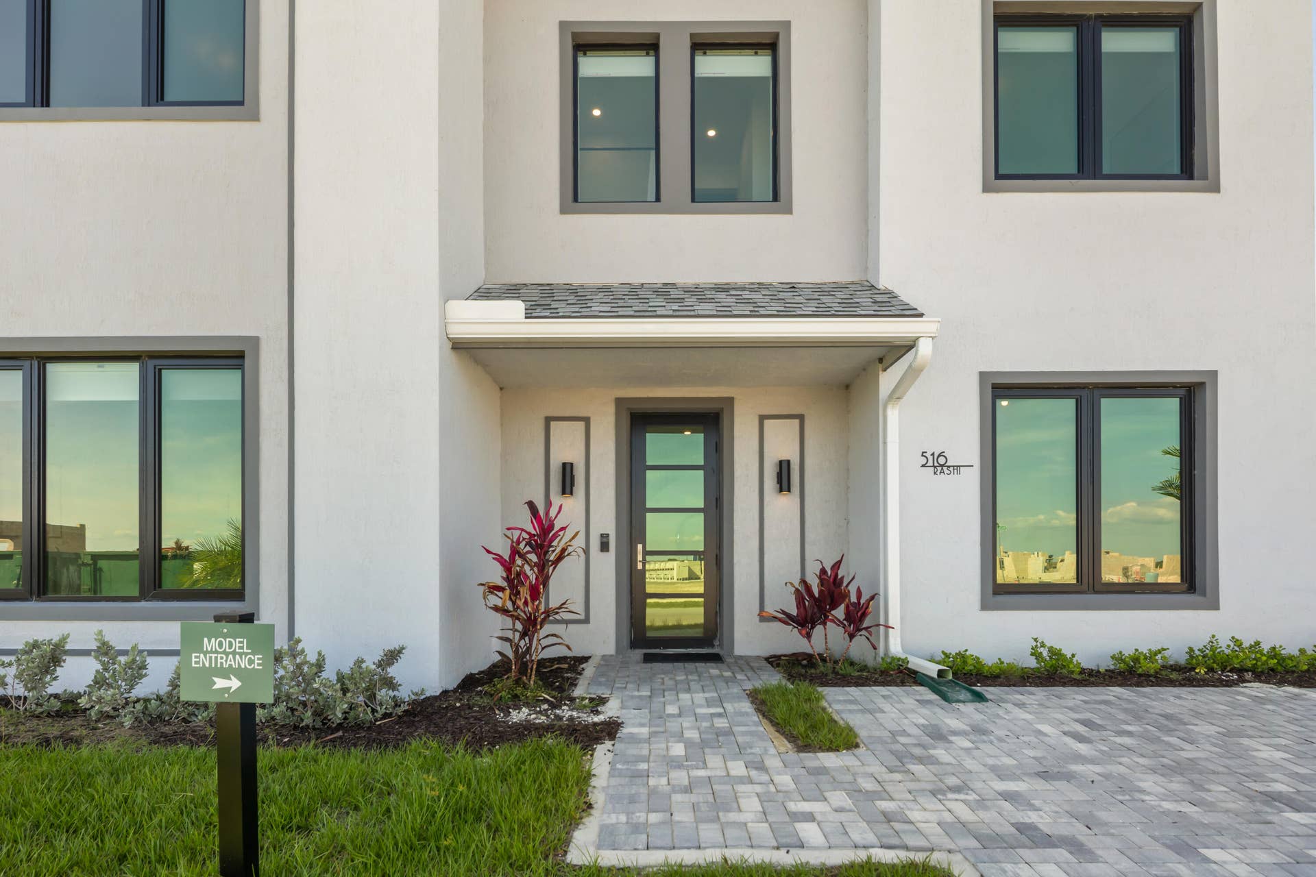 1370 Herzog Drive, Okeechobee, FL 34974 Emerald(85)