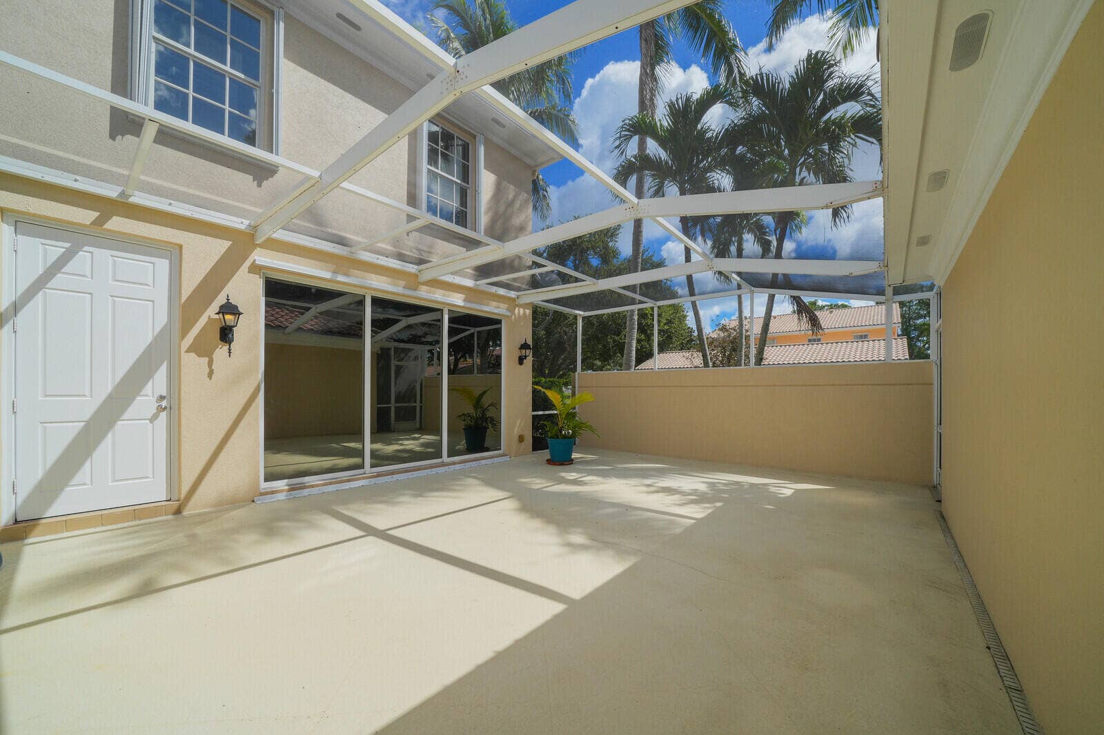 3846 Greenway Drive, Jupiter, FL 33458 Patio