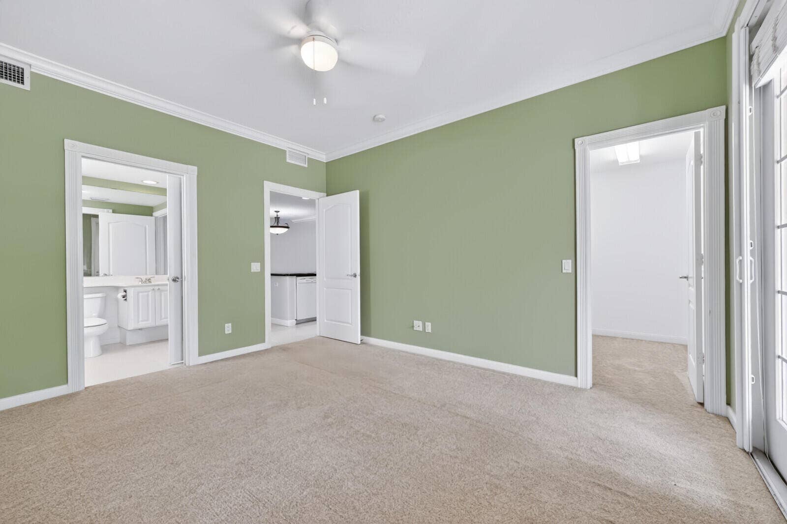 3846 Greenway Drive, Jupiter, FL 33458 1st floor bedroom