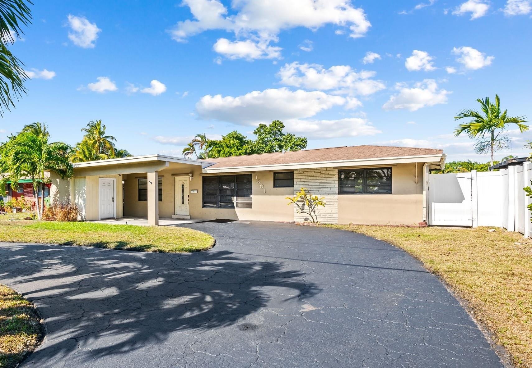 1601 NE 63rd Street, Fort Lauderdale, Fort Lauderdale, FL 33334 Photo 3