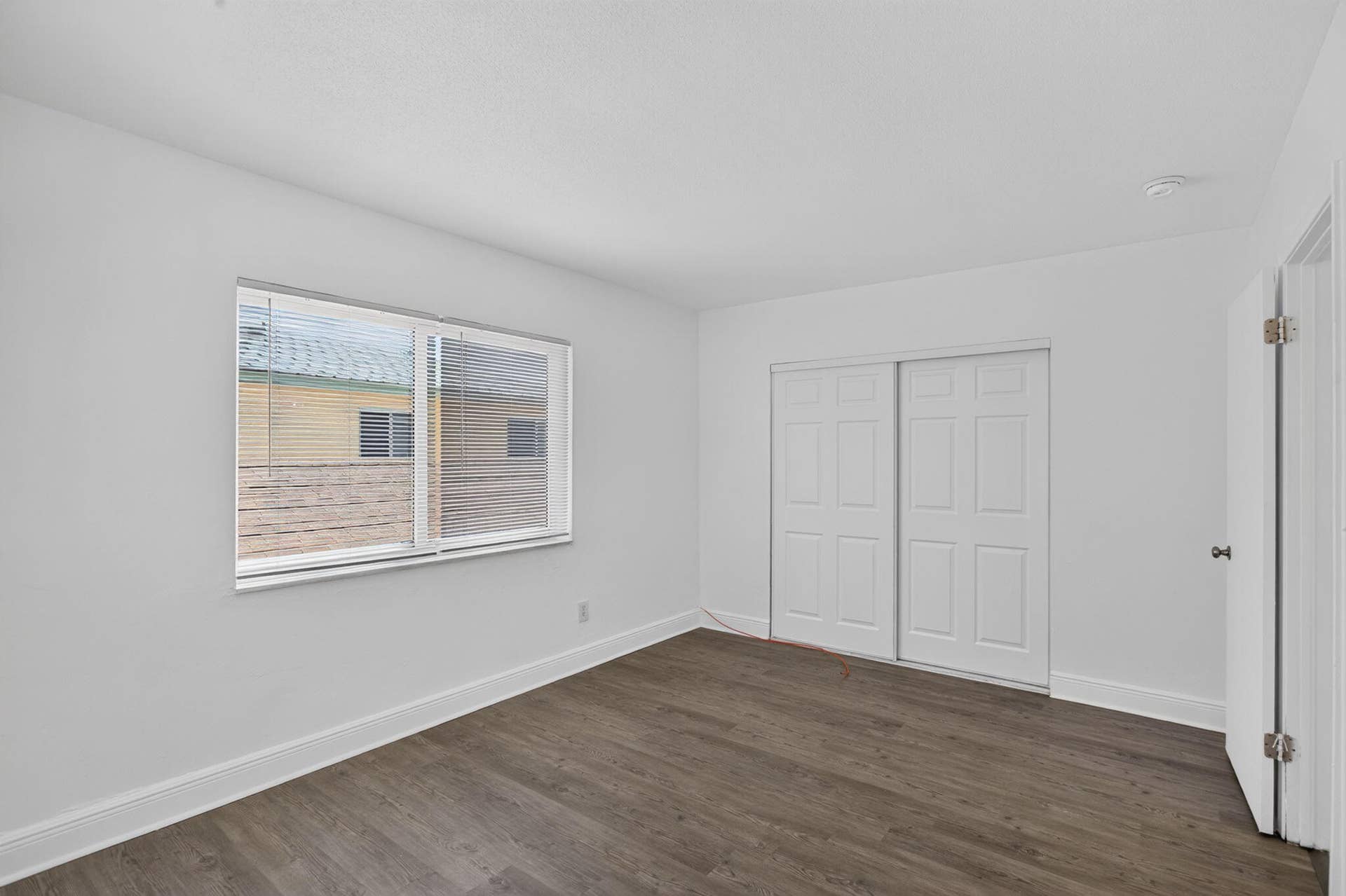 901 Pine Drive, #9, Pompano Beach, FL 33060 33-web-or-mls-901-30