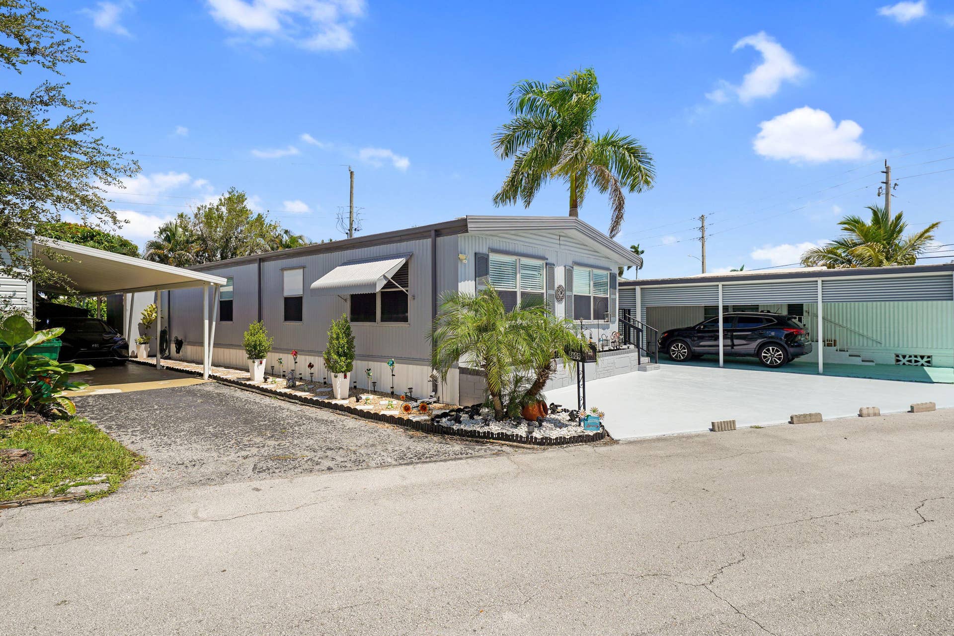 8609 SW 17TH Court, Davie, FL 33324 ABC05589