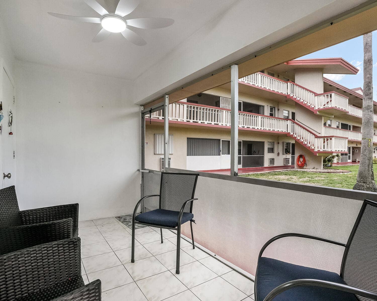 5300 Washington Street, #B129, Hollywood, FL 33021 DSC02162