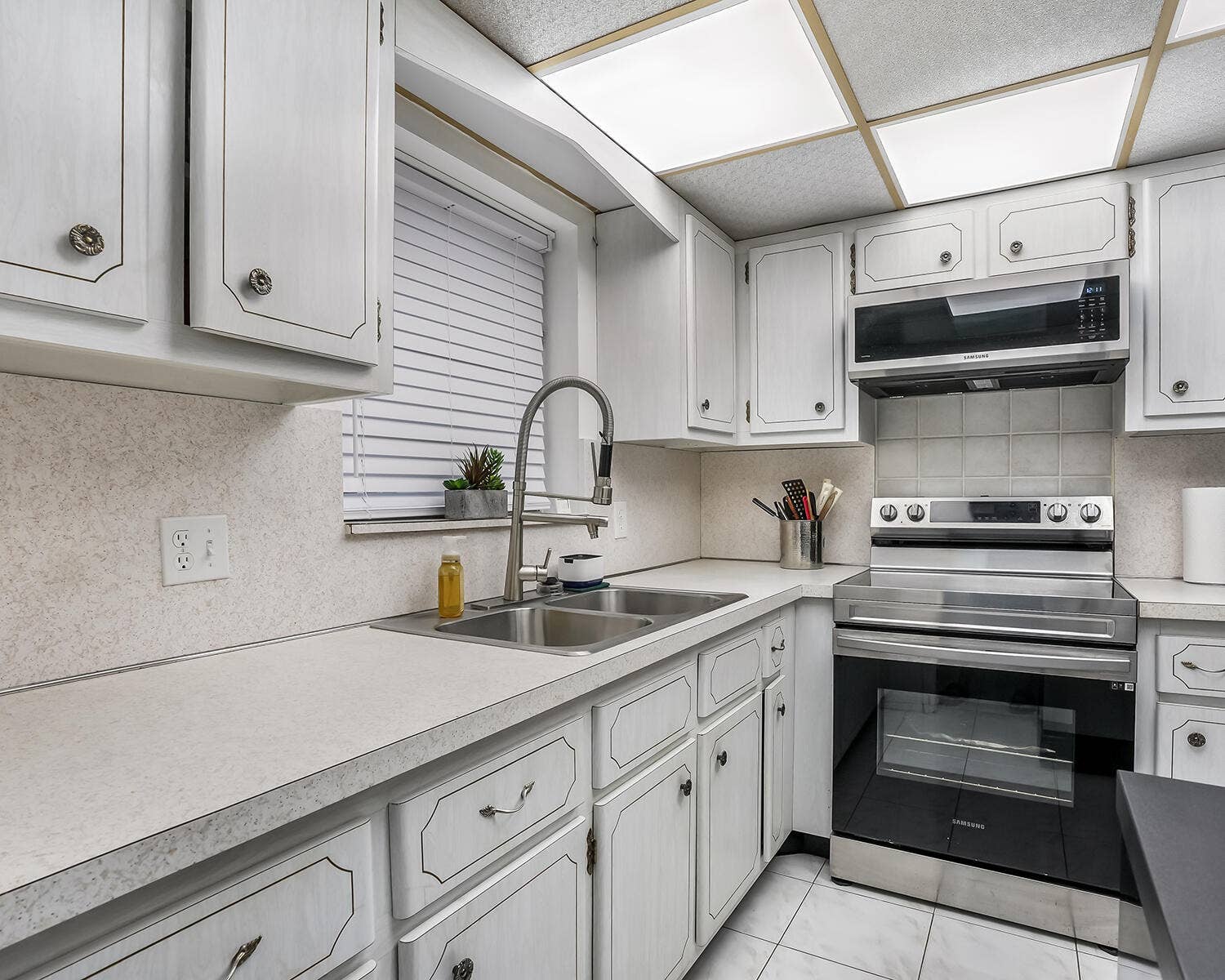 5300 Washington Street, #B129, Hollywood, FL 33021 DSC02156