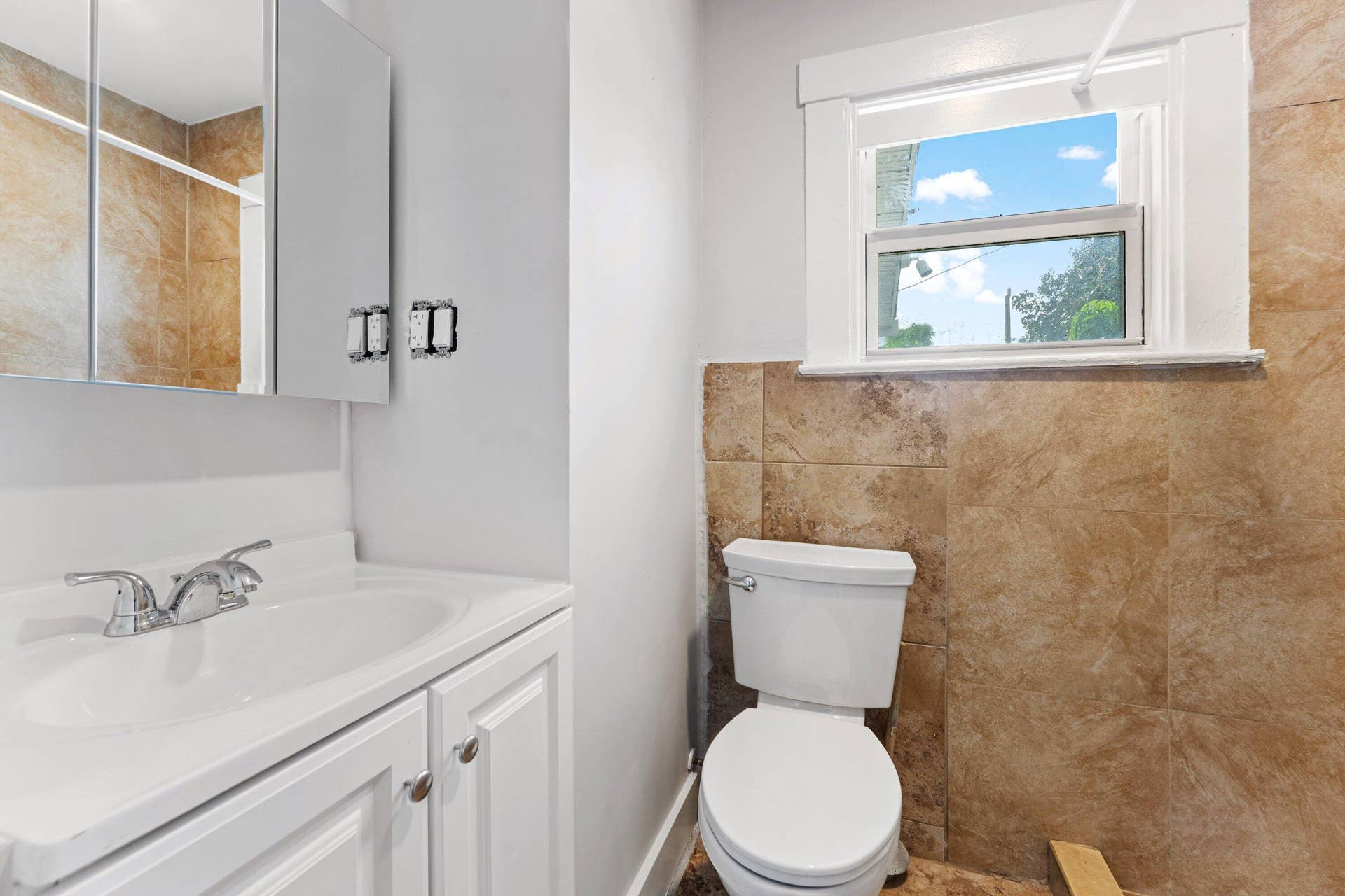 4561 Lake Avenue, #6, West Palm Beach, West Palm Beach, FL 33405 007-4561LakeAvenue-6-WestPalmBeach-FL-33