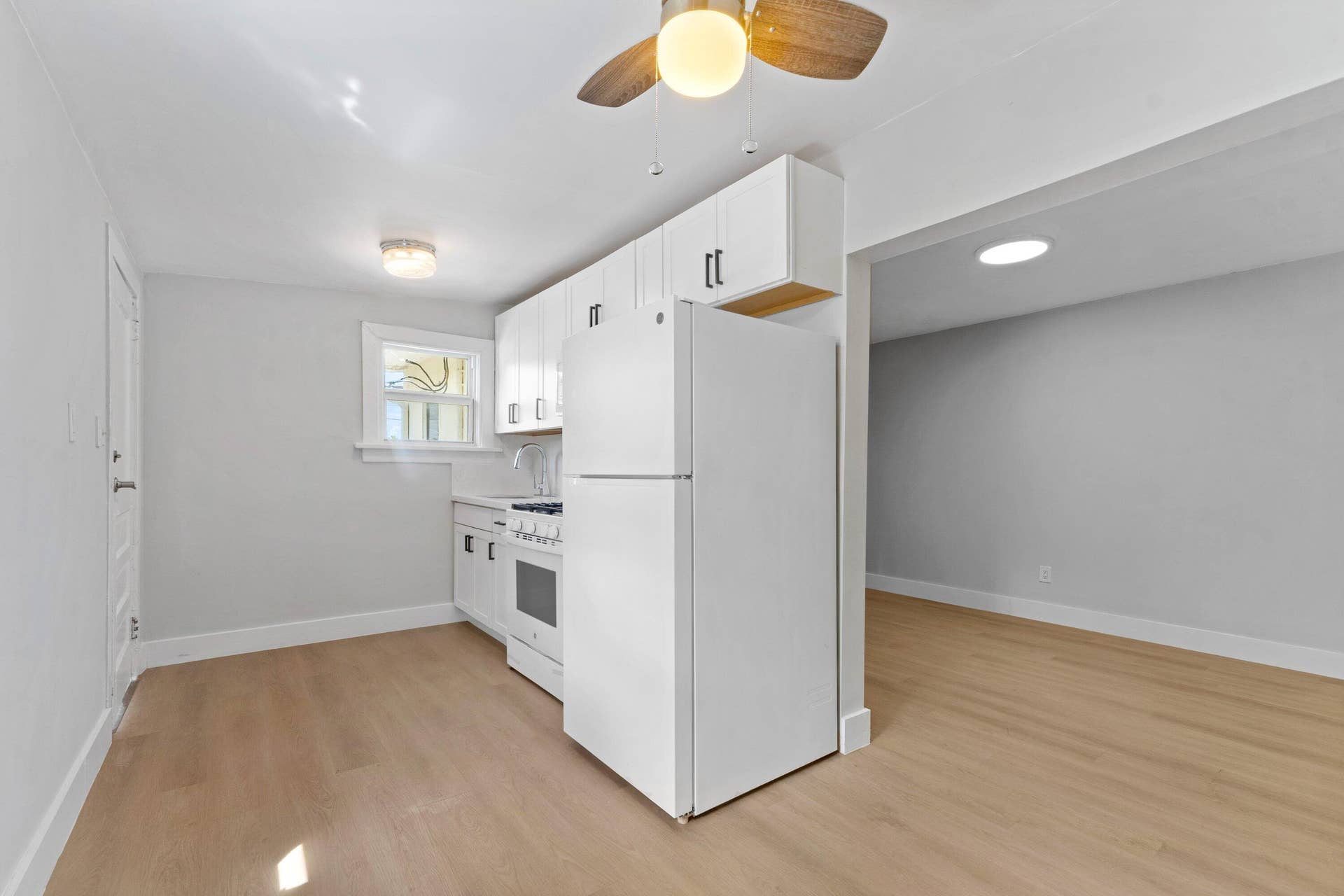 4561 Lake Avenue, #6, West Palm Beach, West Palm Beach, FL 33405 012-4561LakeAvenue-6-WestPalmBeach-FL-33