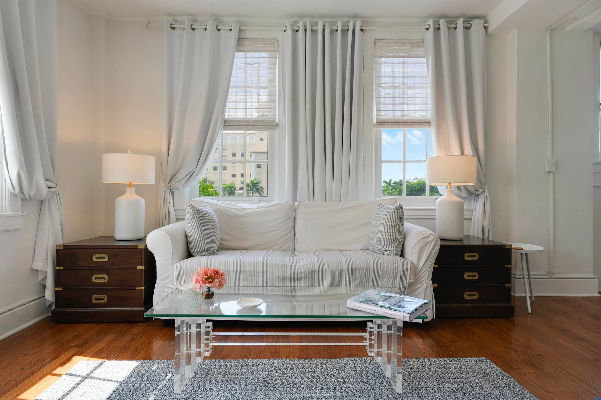 235 Sunrise Avenue, #3201, Palm Beach, FL 33480 Open & Airy Living Space