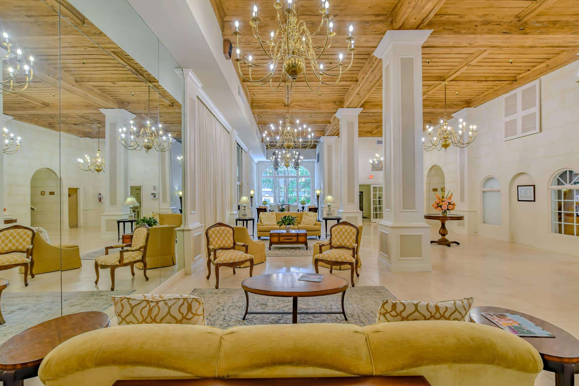 235 Sunrise Avenue, #3201, Palm Beach, FL 33480 Palm Beach Hotel - Lobby