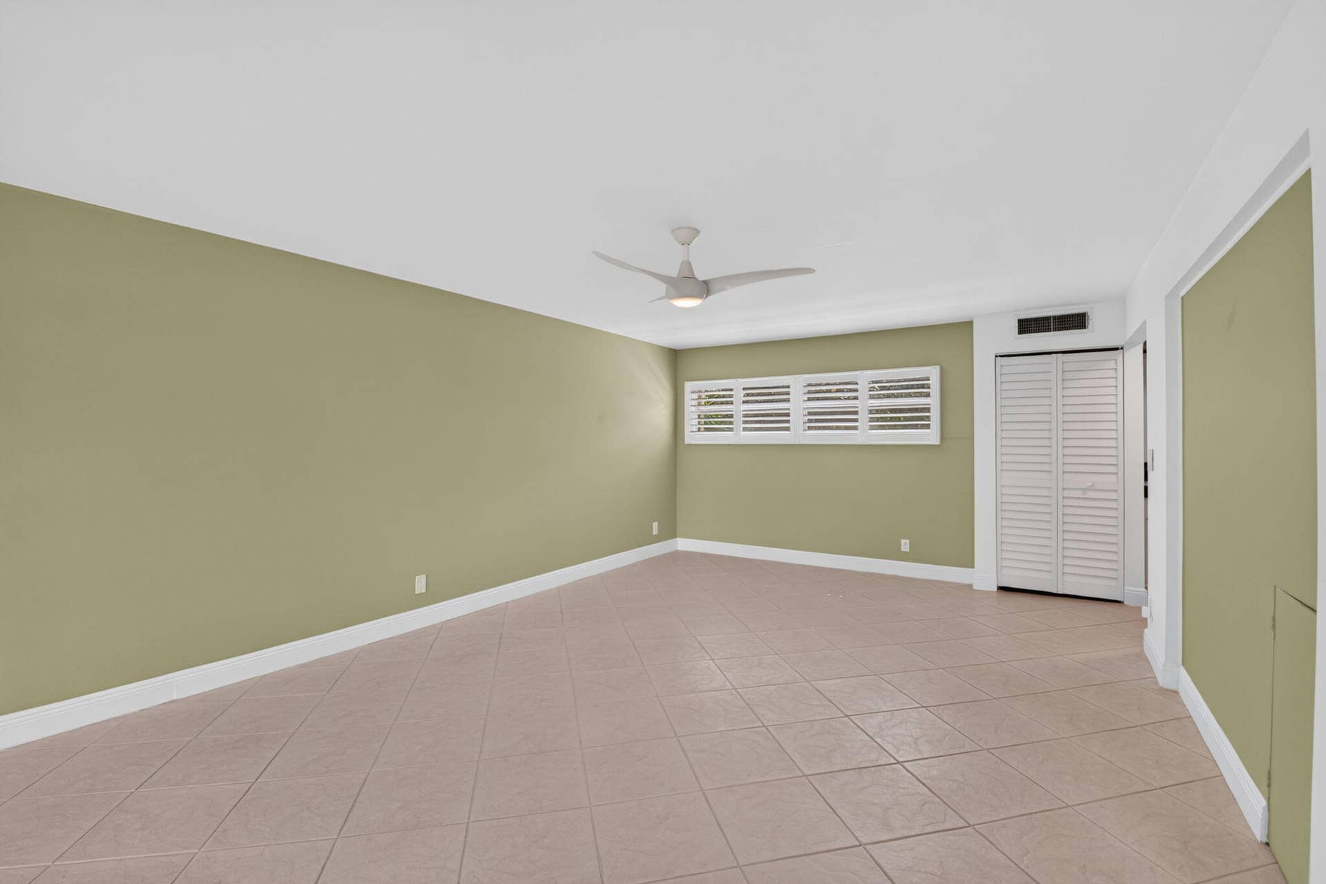 149 NW 70th Street, #106C, Boca Raton, FL 33487 11-web-or-mls-DSC_8344