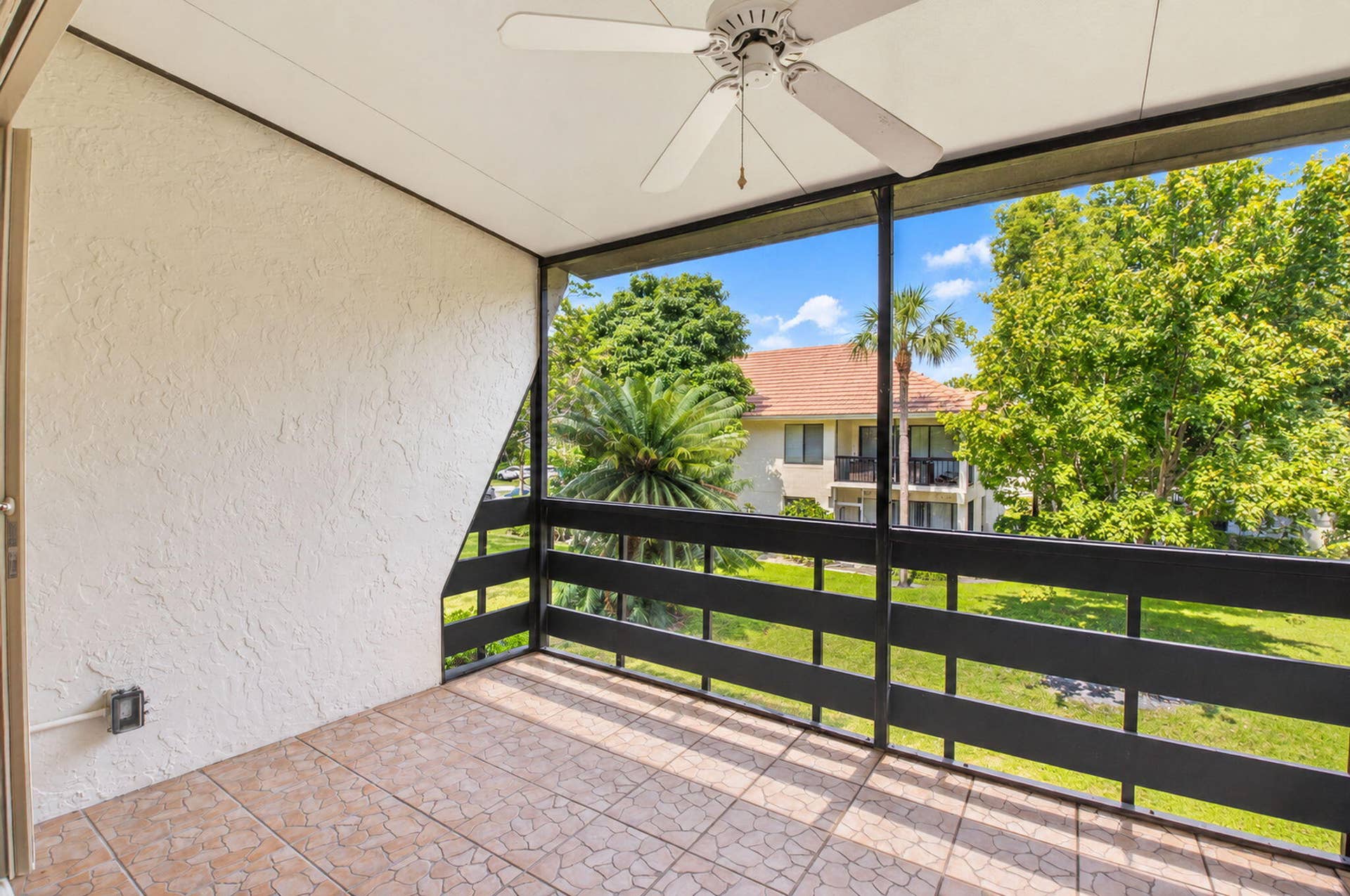 149 NW 70th Street, #106C, Boca Raton, FL 33487 21-web-or-mls-DSC_8395