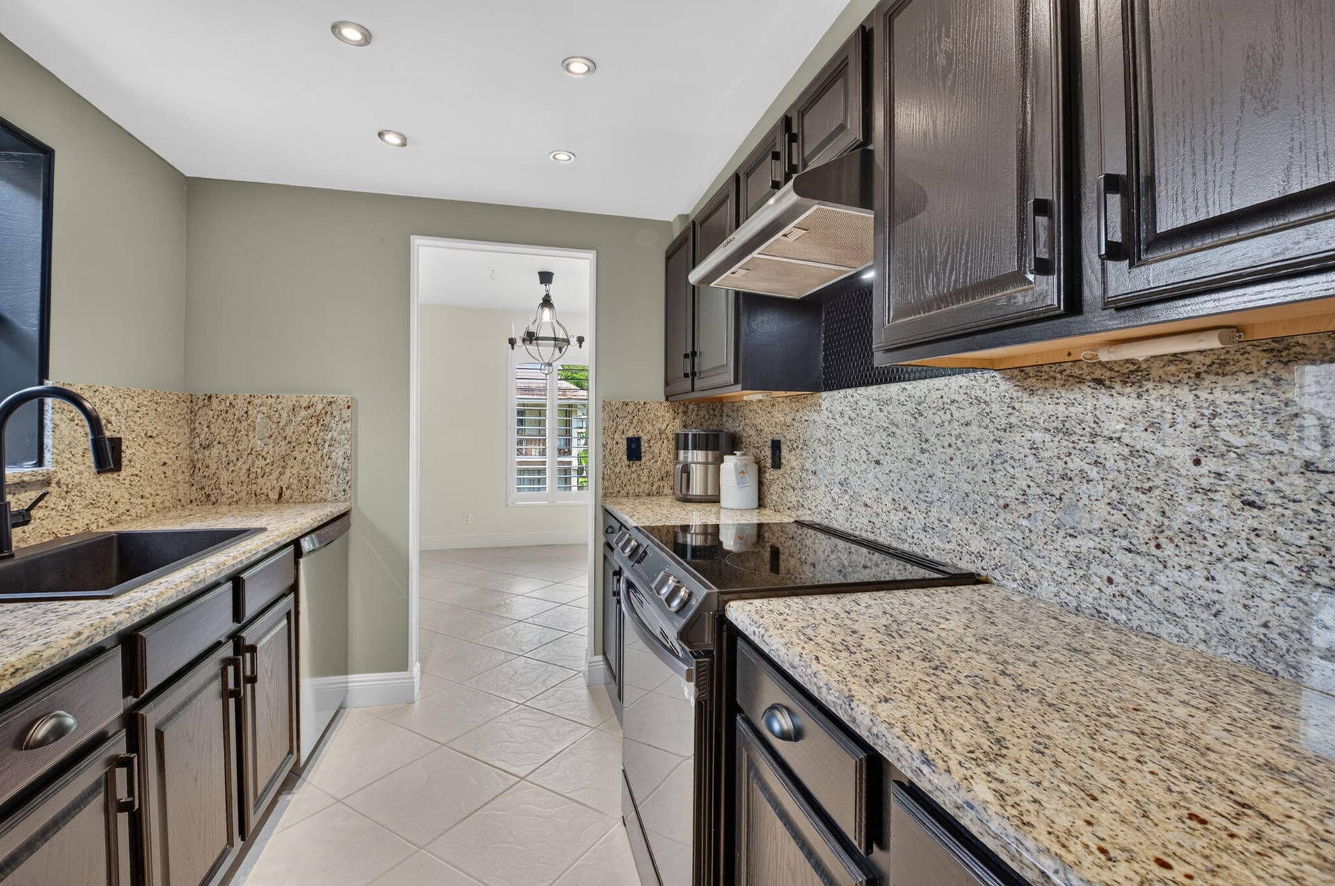 149 NW 70th Street, #106C, Boca Raton, FL 33487 17-web-or-mls-DSC_8375