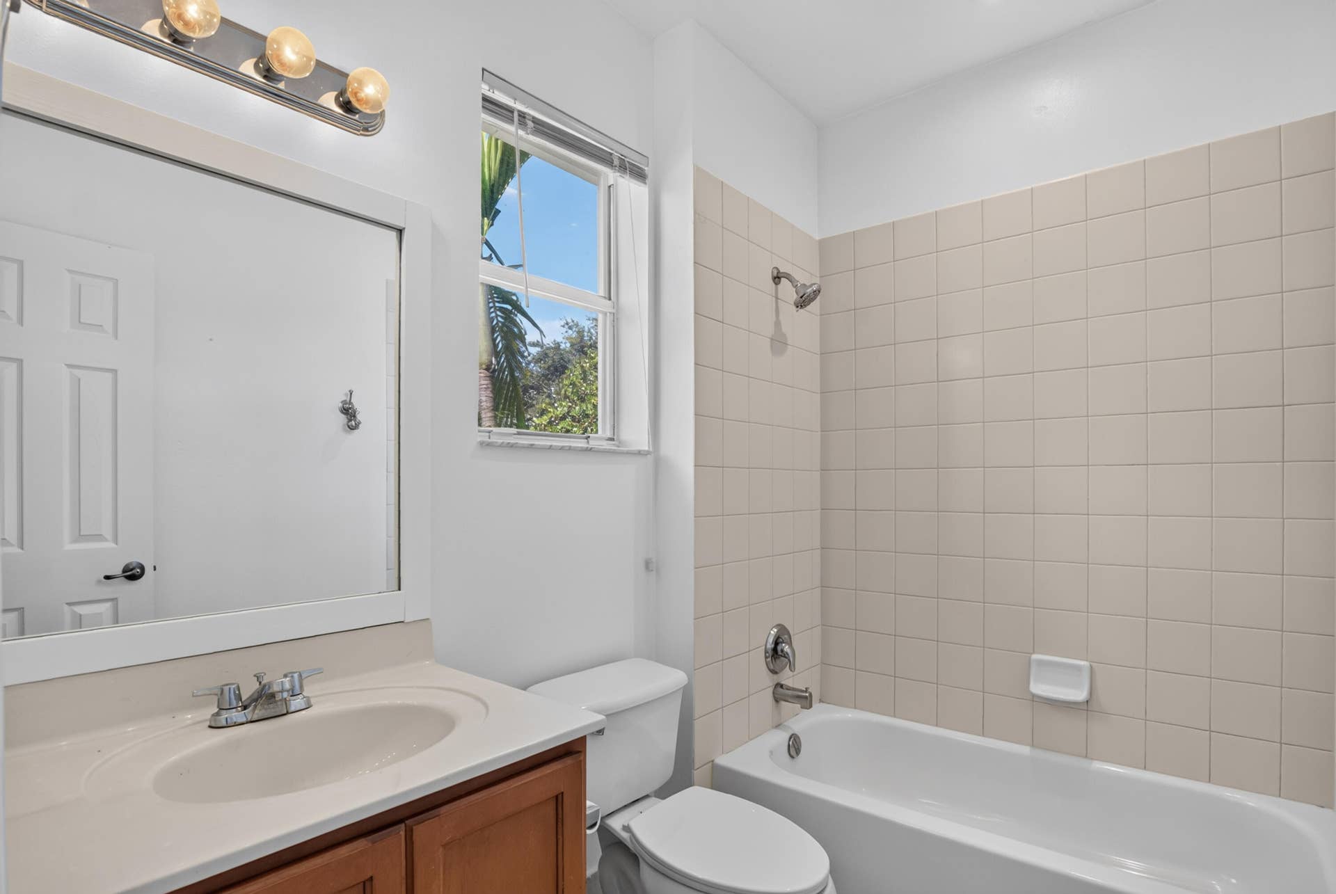 3037 Laurel Ridge Circle, Riviera Beach, FL 33404 _DSC4286