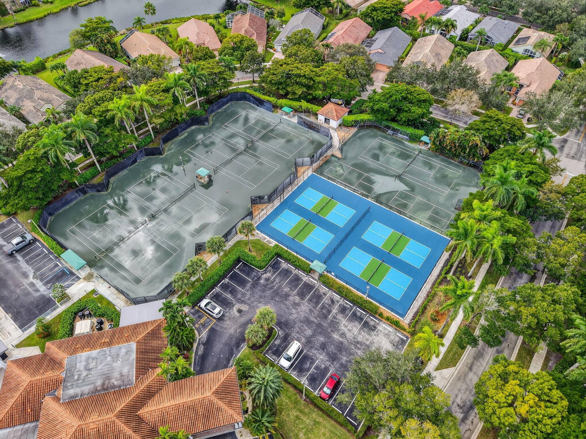 10523 Copper Lake Drive, Boynton Beach, FL 33437 76-web-or-mls-DJI_20251029134436_0257_D