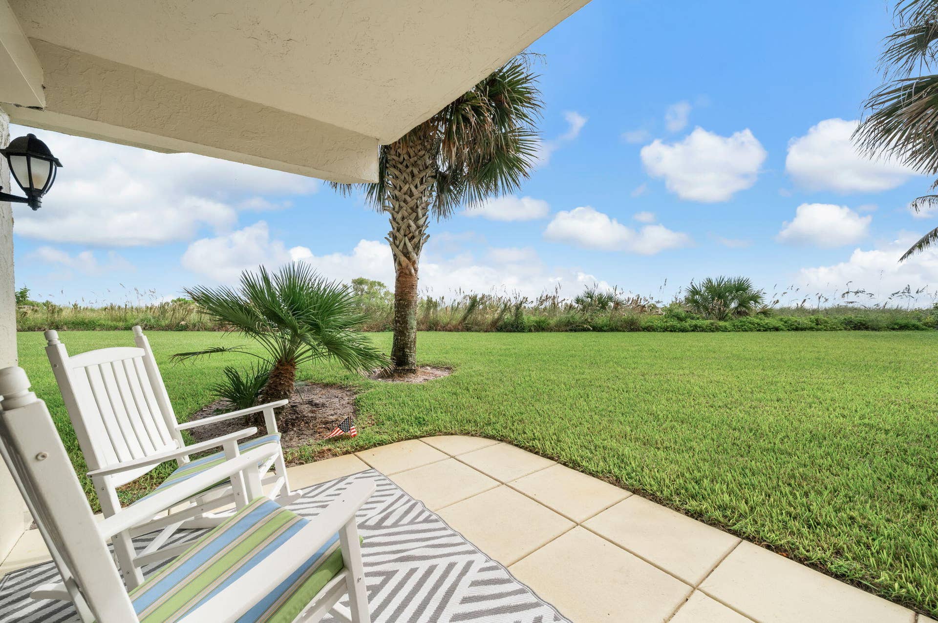 2636 OCEAN Drive, #105, Vero Beach, FL 32963 26-web-or-mls-2636 Ocean Dr 105 - 26