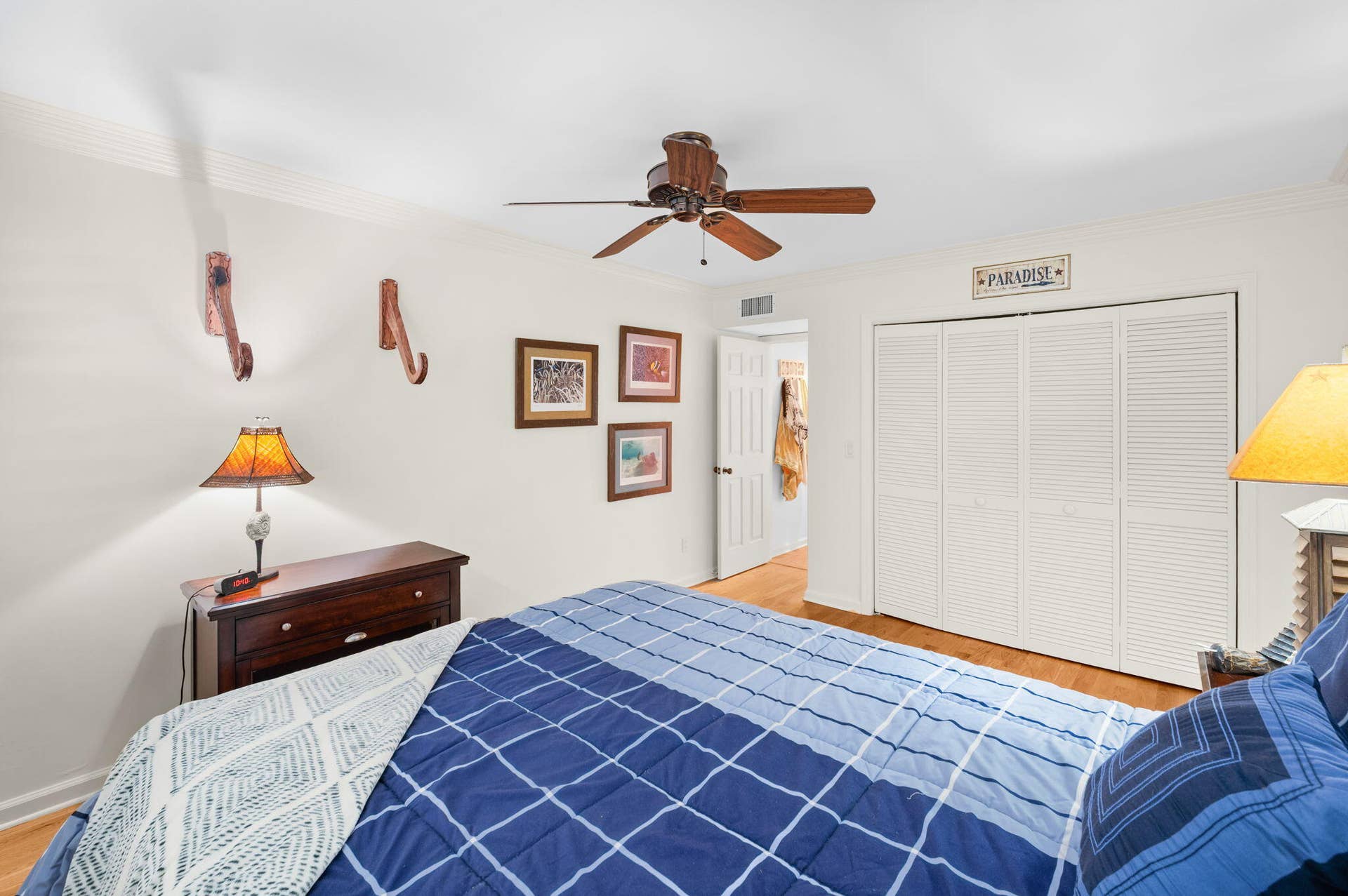 2636 OCEAN Drive, #105, Vero Beach, FL 32963 13-web-or-mls-2636 Ocean Dr 105 - 13