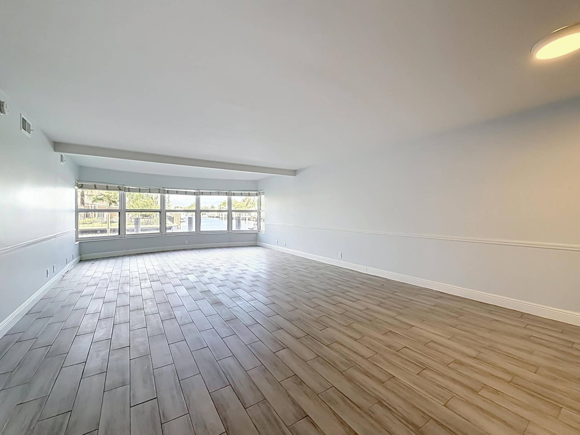 3121 NE 51st Street NE, #102E, Fort Lauderdale, FL 33308 3121 NE 51st Street #102E-31