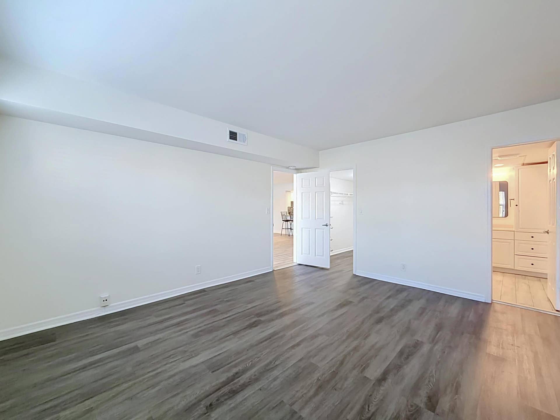 3121 NE 51st Street NE, #102E, Fort Lauderdale, FL 33308 3121 NE 51st Street #102E-50