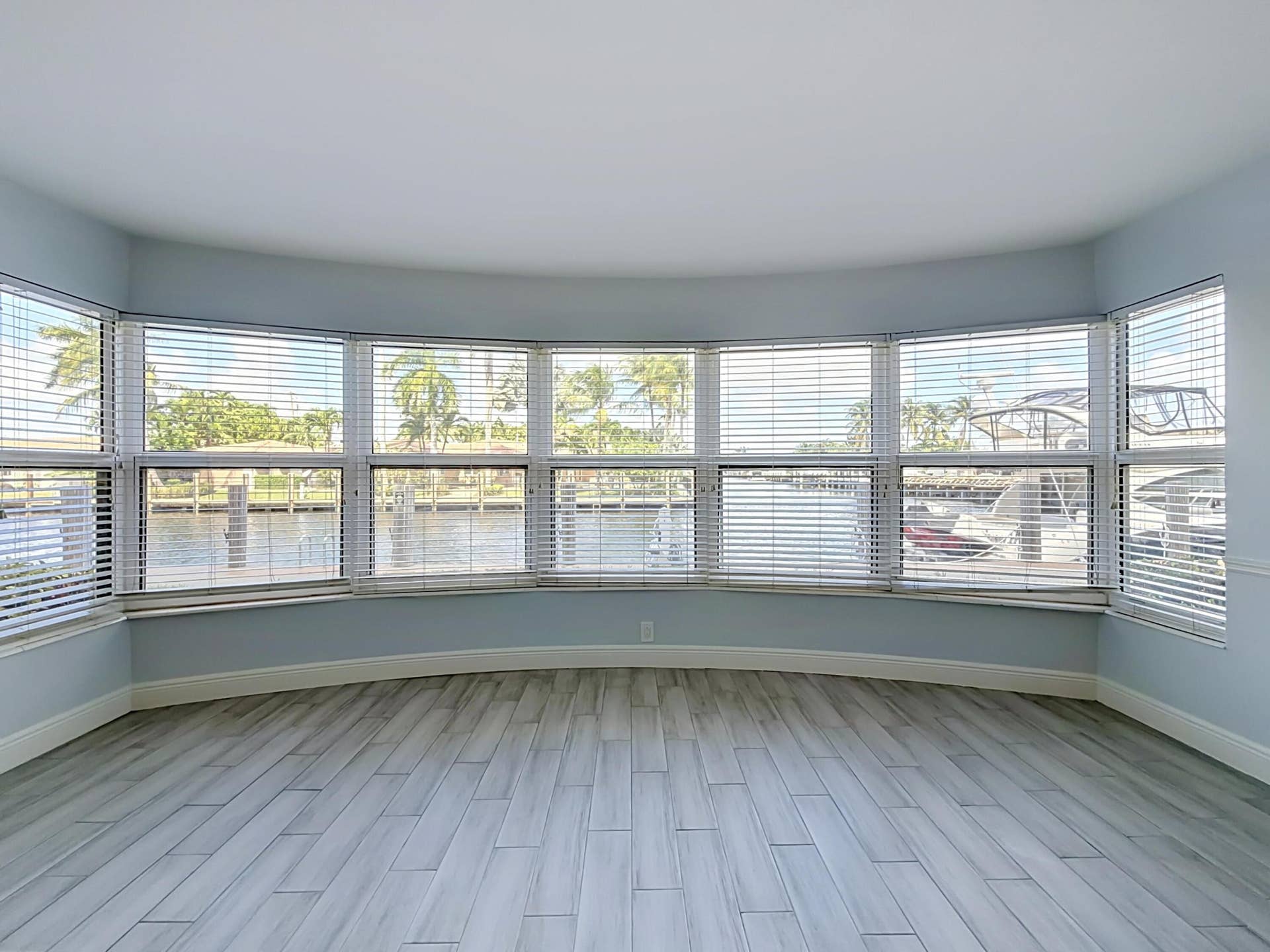 3121 NE 51st Street NE, #102E, Fort Lauderdale, FL 33308 3121 NE 51st Street #102E-35