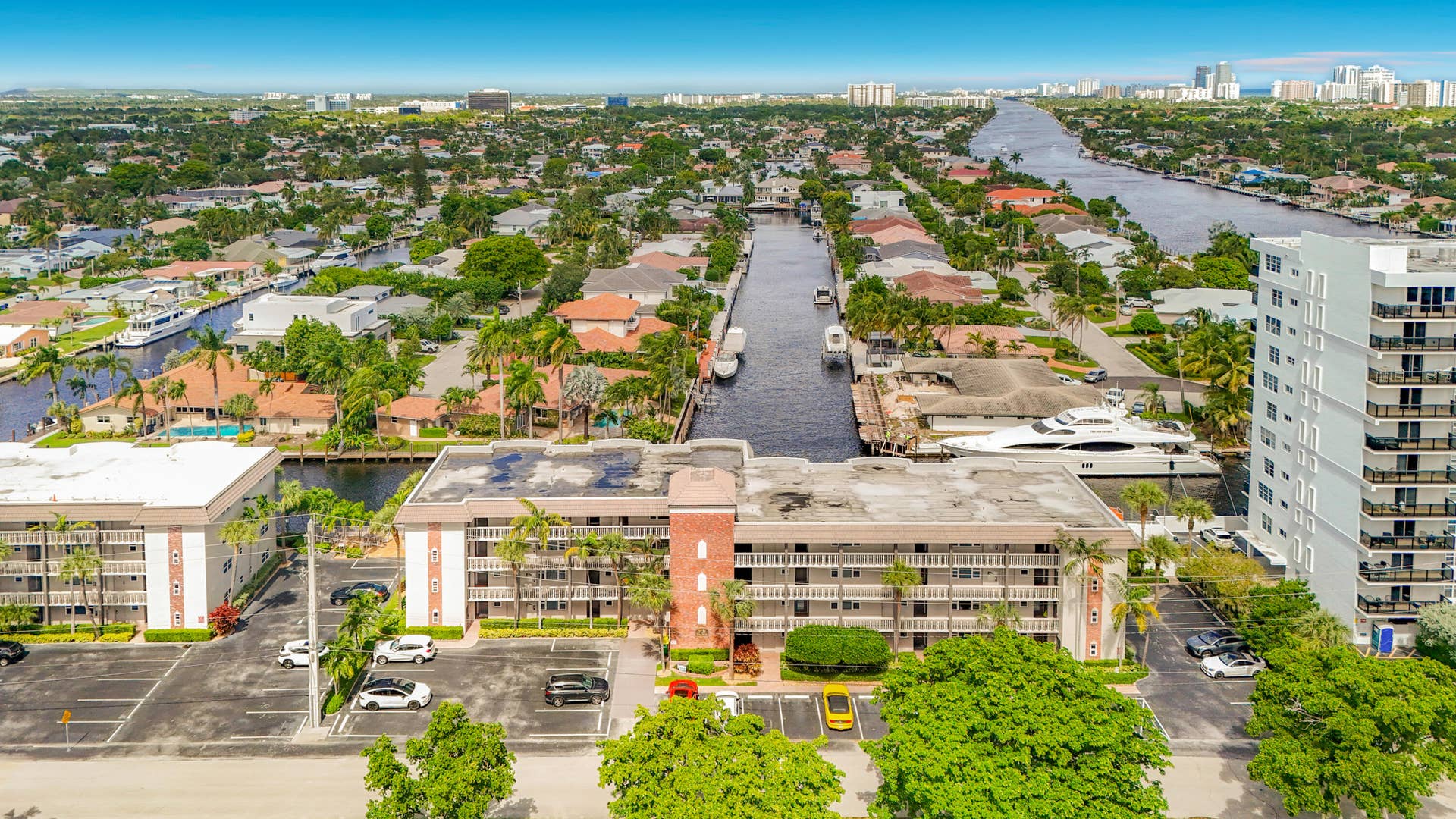 3121 NE 51st Street NE, #102E, Fort Lauderdale, FL 33308 3121 NE 51st Street #102E-3