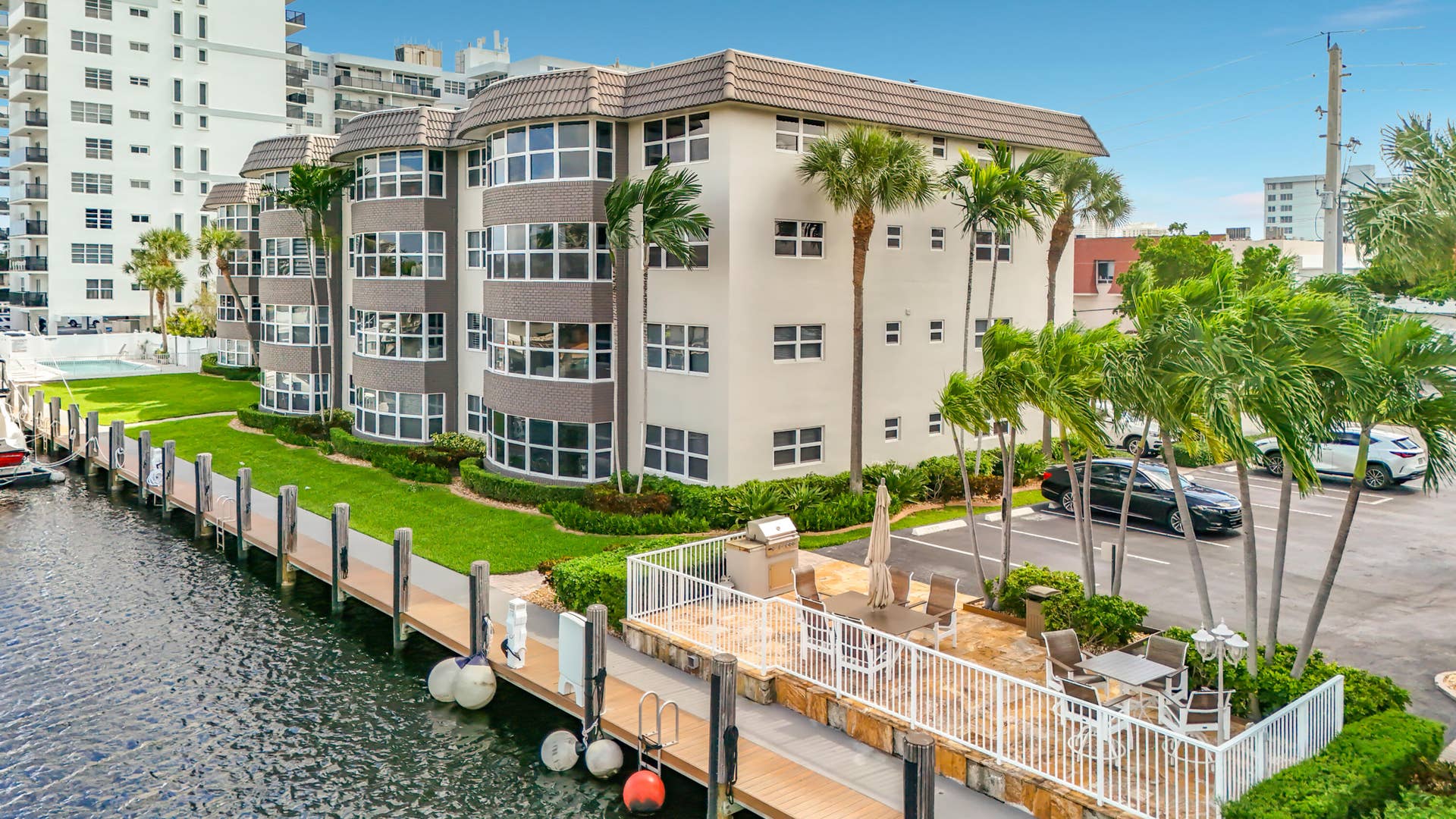 3121 NE 51st Street NE, #102E, Fort Lauderdale, FL 33308 3121 NE 51st Street #102E-67 (1)