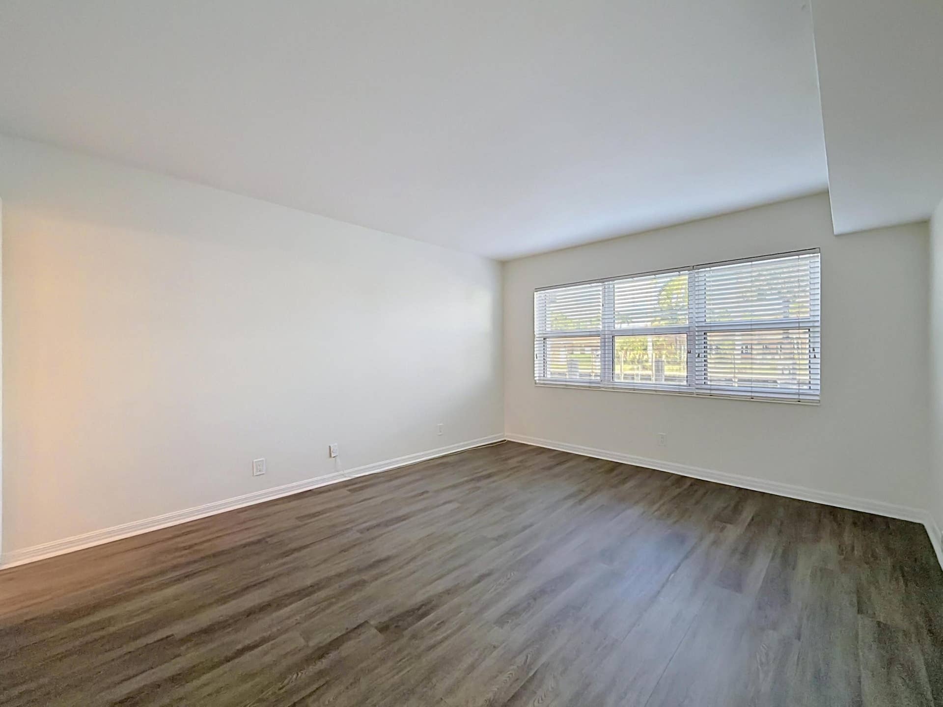 3121 NE 51st Street NE, #102E, Fort Lauderdale, FL 33308 3121 NE 51st Street #102E-46
