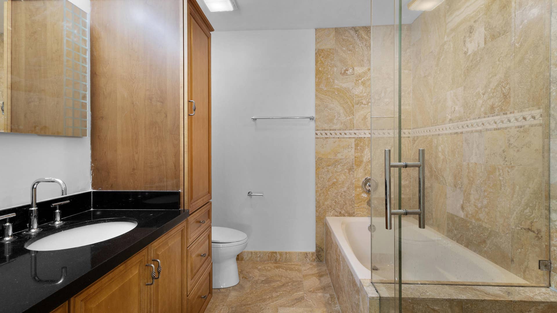 1301 N RIVERSIDE Drive, #7, Pompano Beach, FL 33062 29_accutour_01 1301-n-riverside-dr-029