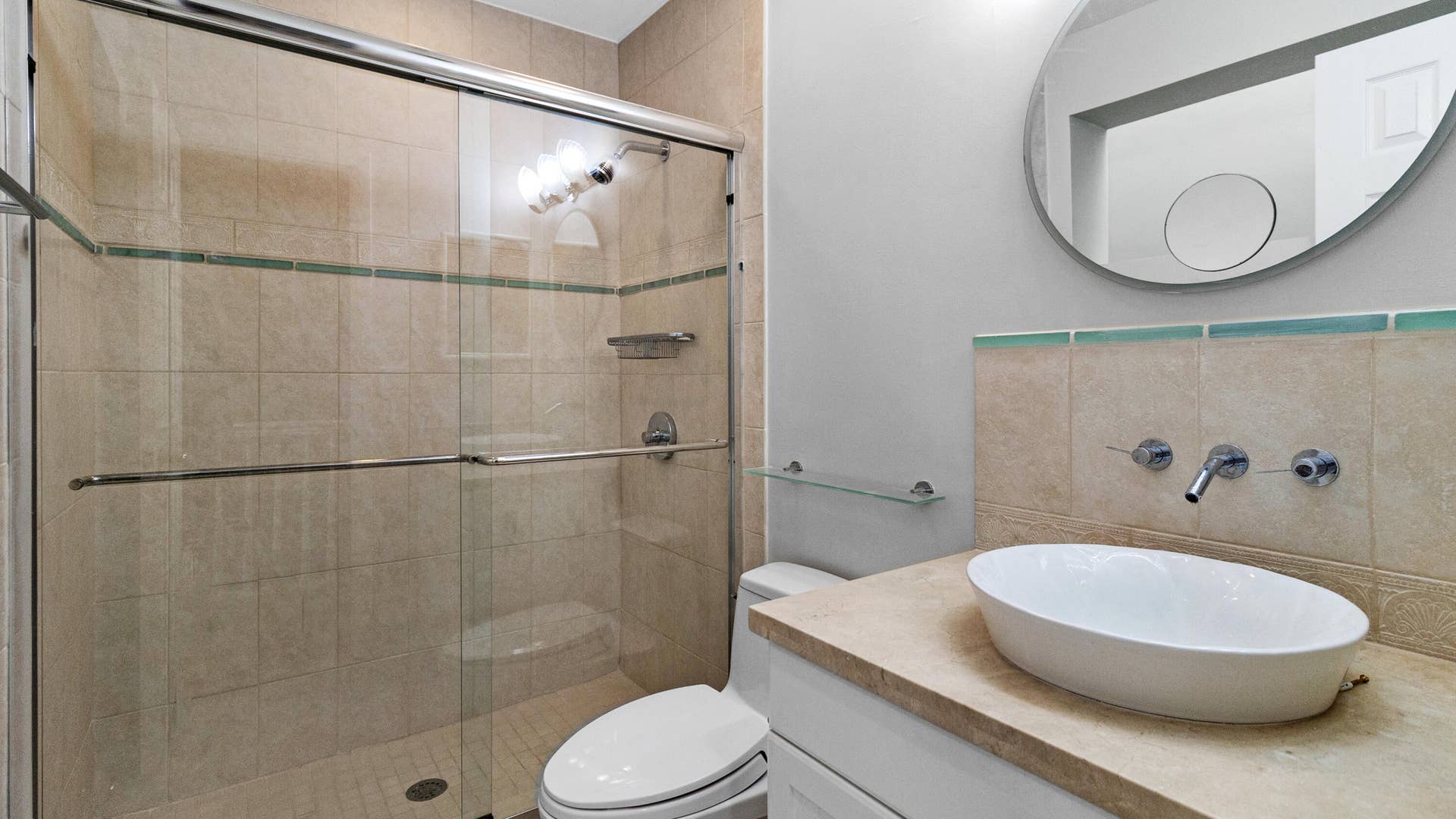 1301 N RIVERSIDE Drive, #7, Pompano Beach, FL 33062 37_accutour_01 1301-n-riverside-dr-036