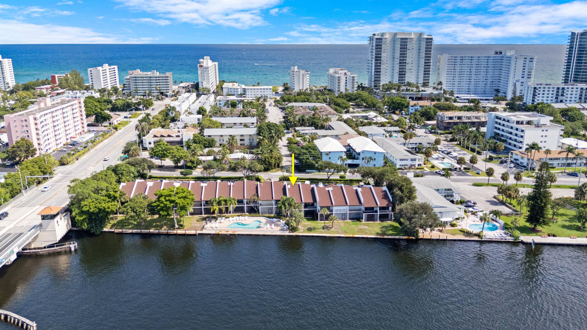 1301 N RIVERSIDE Drive, #7, Pompano Beach, FL 33062 56_accutour_01 1301-n-riverside-dr-054