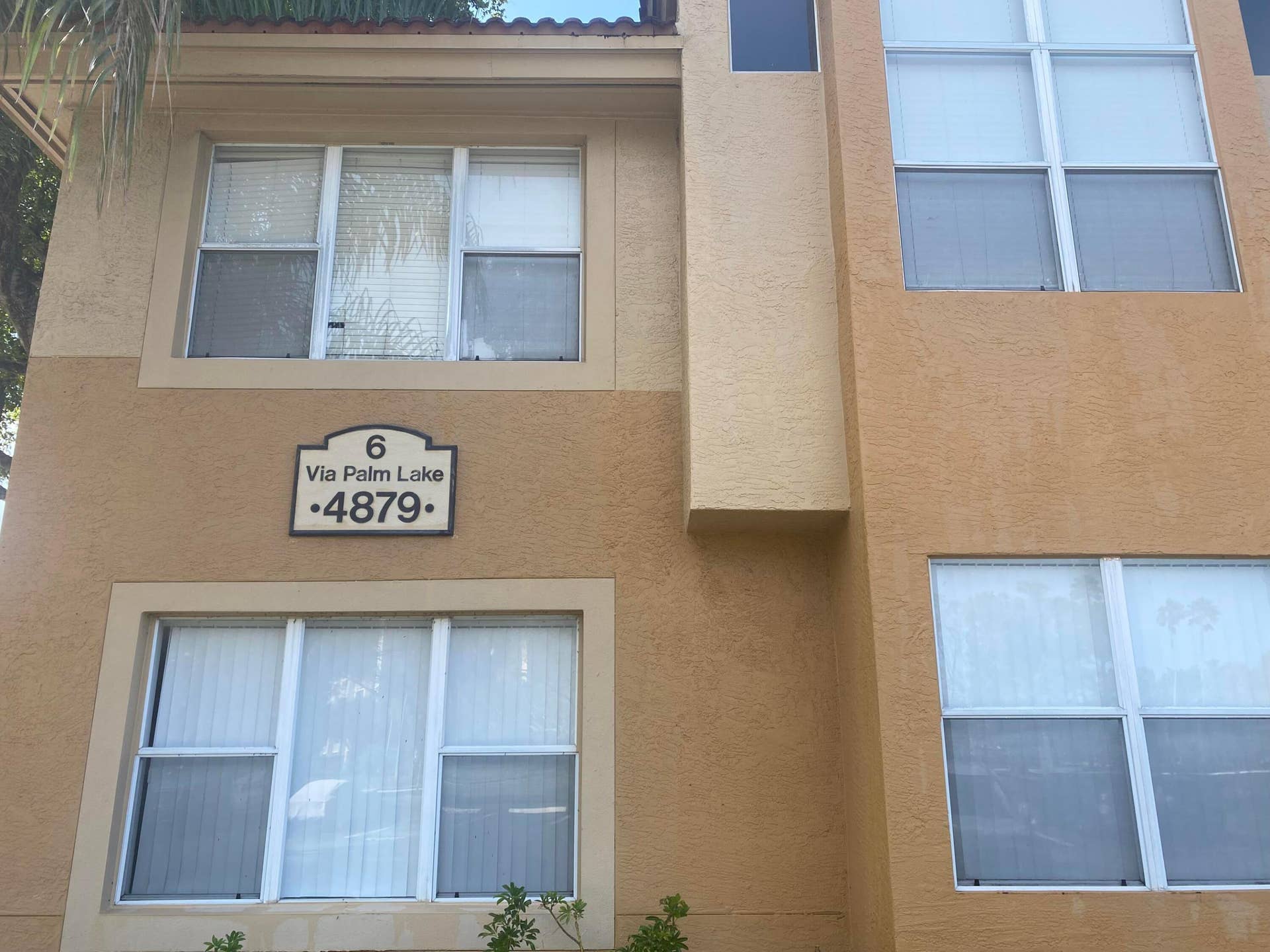 4879 Via Palm Lakes, #601, West Palm Beach, FL 33417 Building