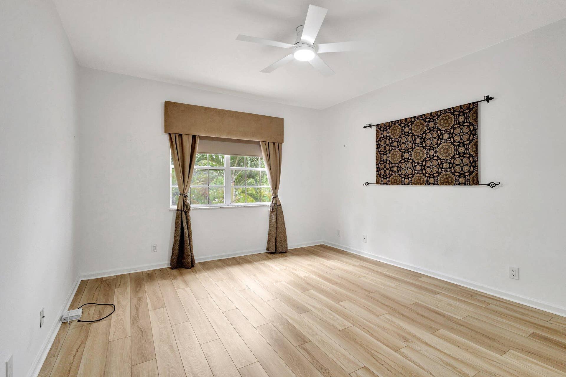 2526 NW 52ND Street, Boca Raton, FL 33496 Upstairs bedroom