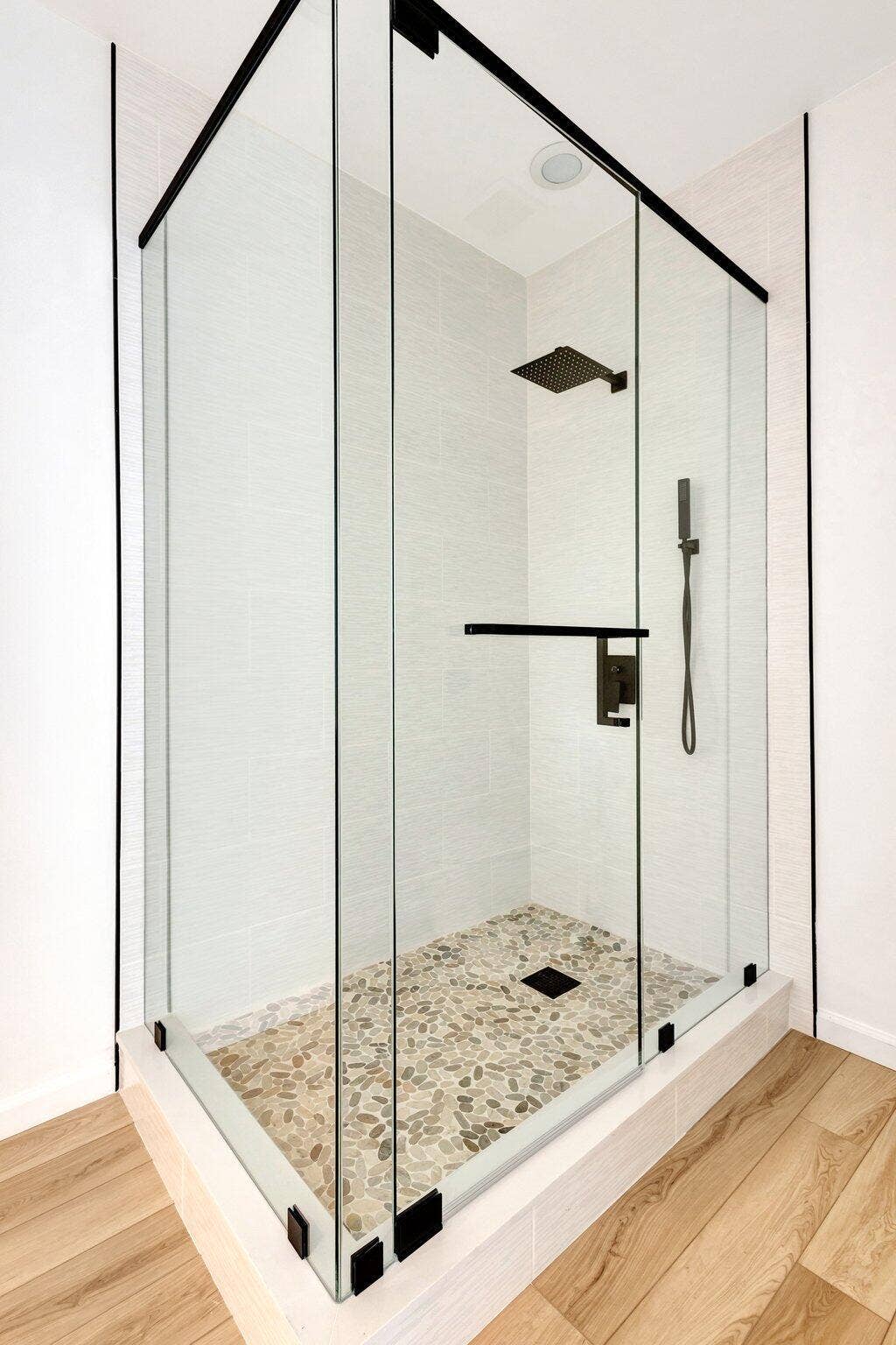 2526 NW 52ND Street, Boca Raton, FL 33496 Upstairs shower