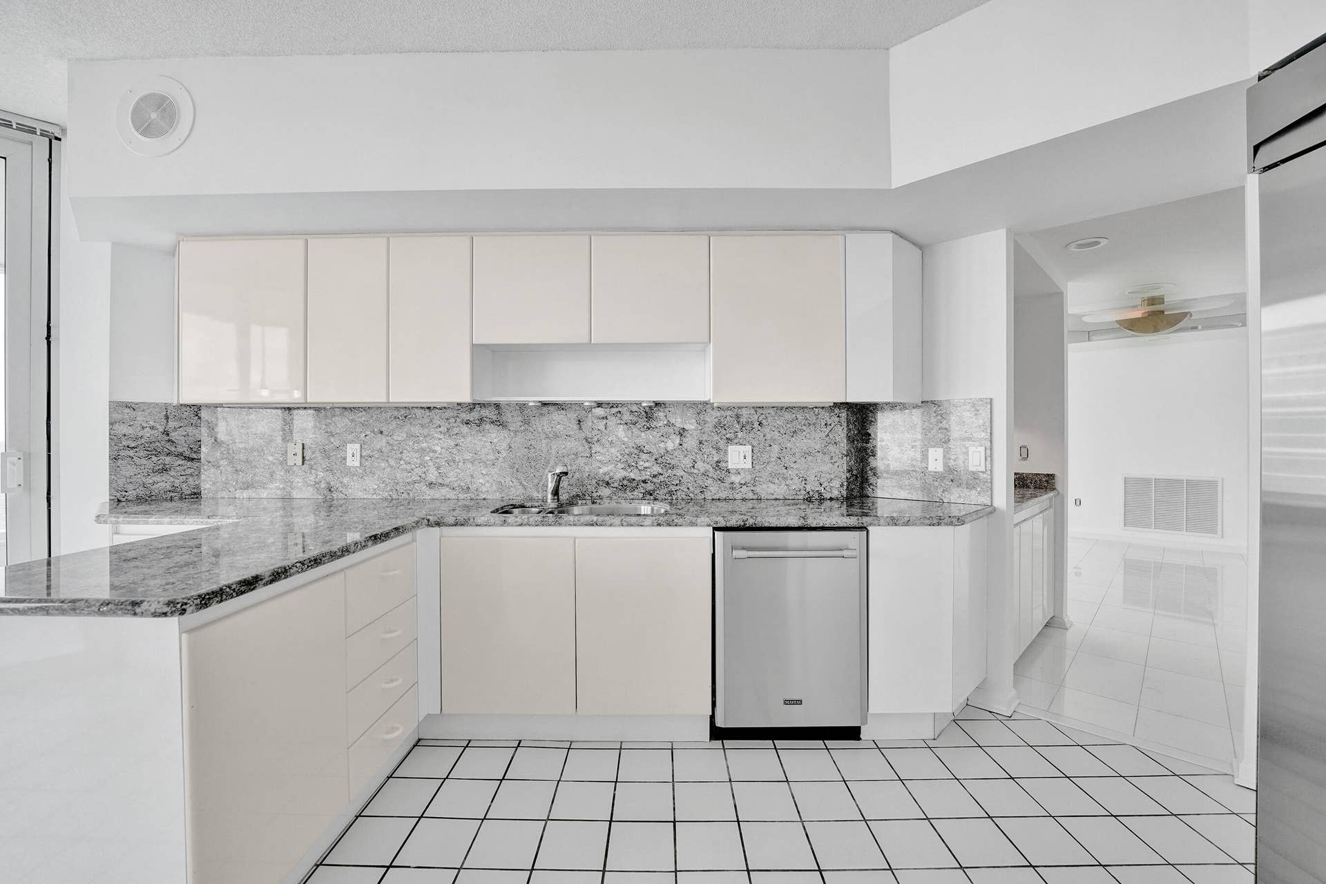 1440 S OCEAN Boulevard, #12A, Lauderdale-By-The-Sea, Lauderdale By The Sea, FL 33062 DSC04917