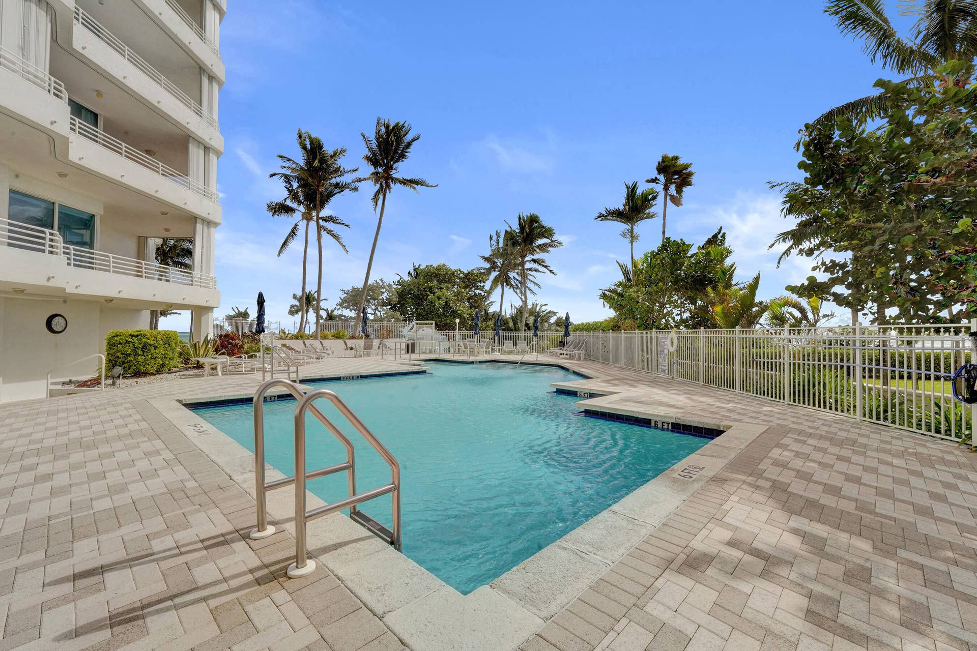 1440 S OCEAN Boulevard, #12A, Lauderdale-By-The-Sea, Lauderdale By The Sea, FL 33062 DSC00265