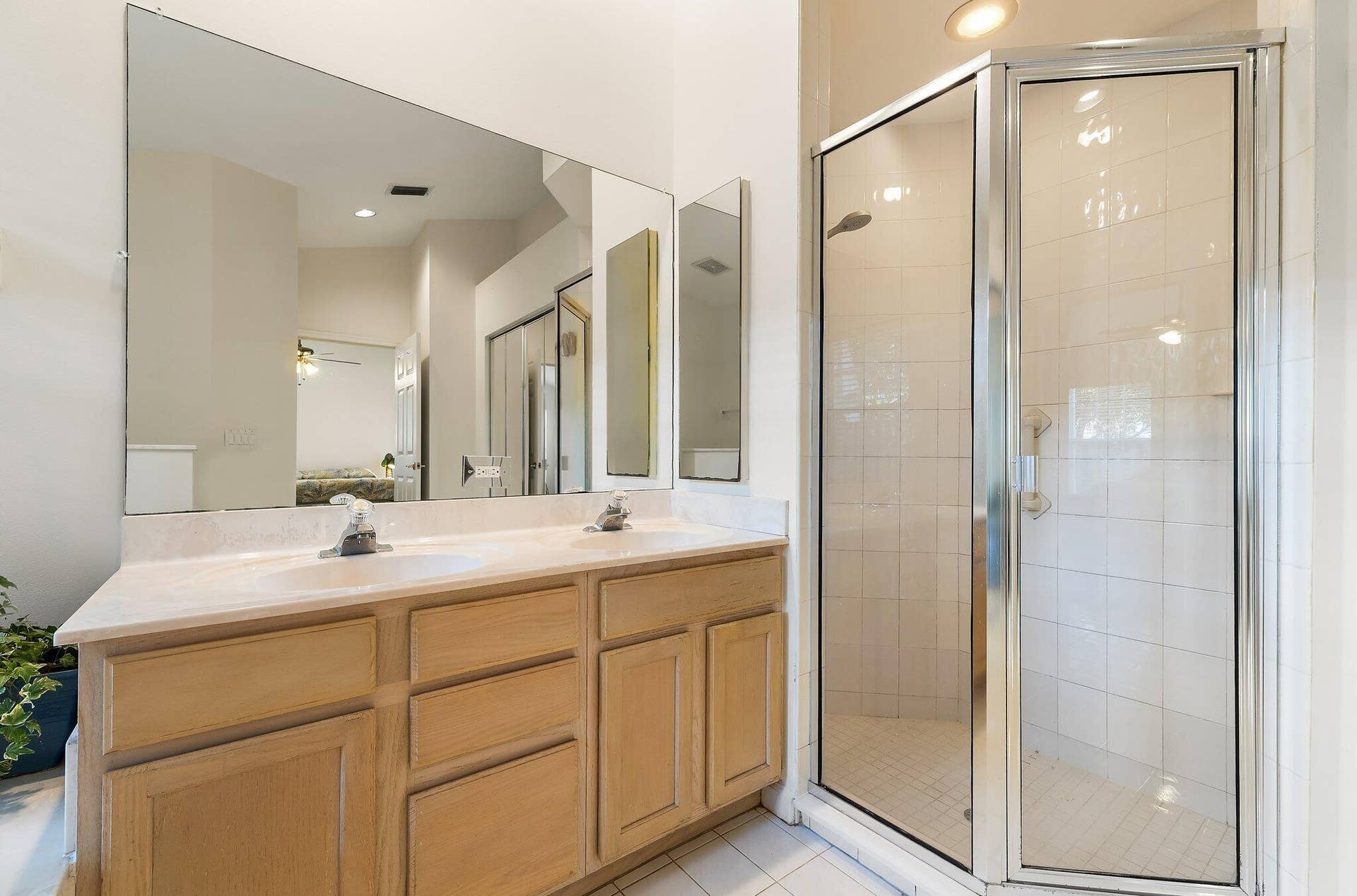 6037 Foster Street, Jupiter, FL 33458 Primary bath with a separate walk-in shower.