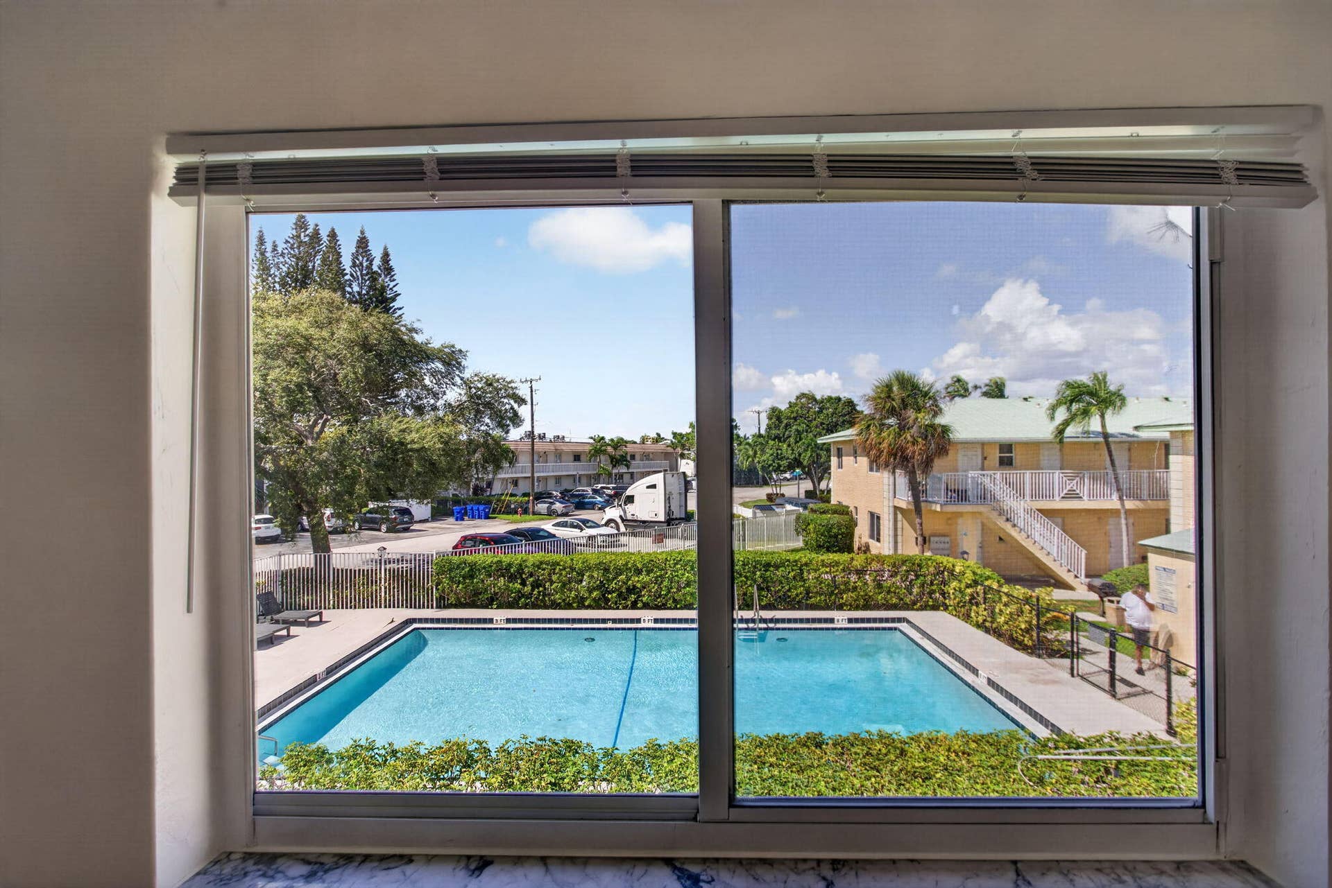909 Pine Drive, #9, Pompano Beach, Pompano Beach, FL 33060 63-web-or-mls-901-62