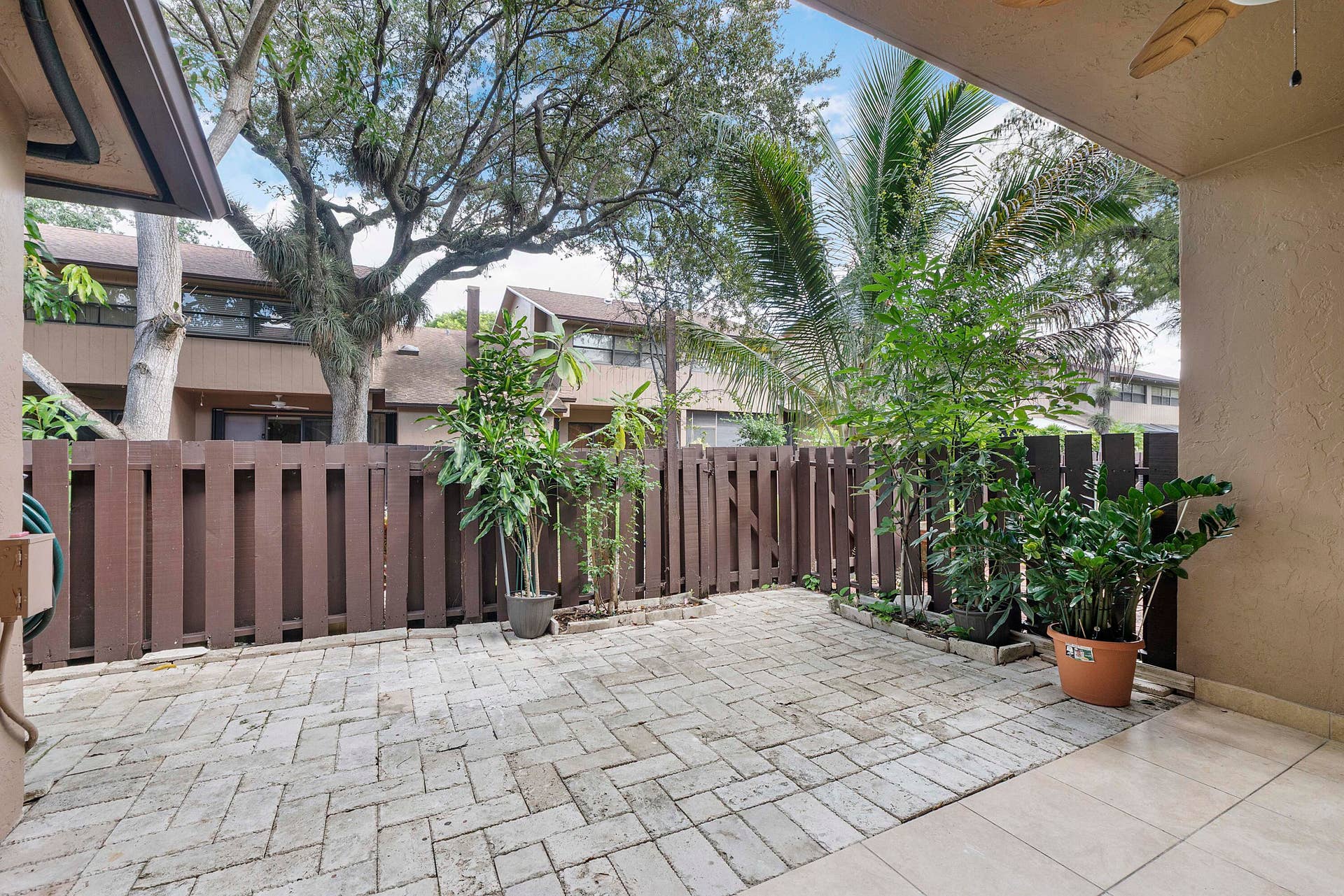 7780 NW 79TH Avenue, #F2, Tamarac, FL 33321 7780 Nw 79th Ct_048