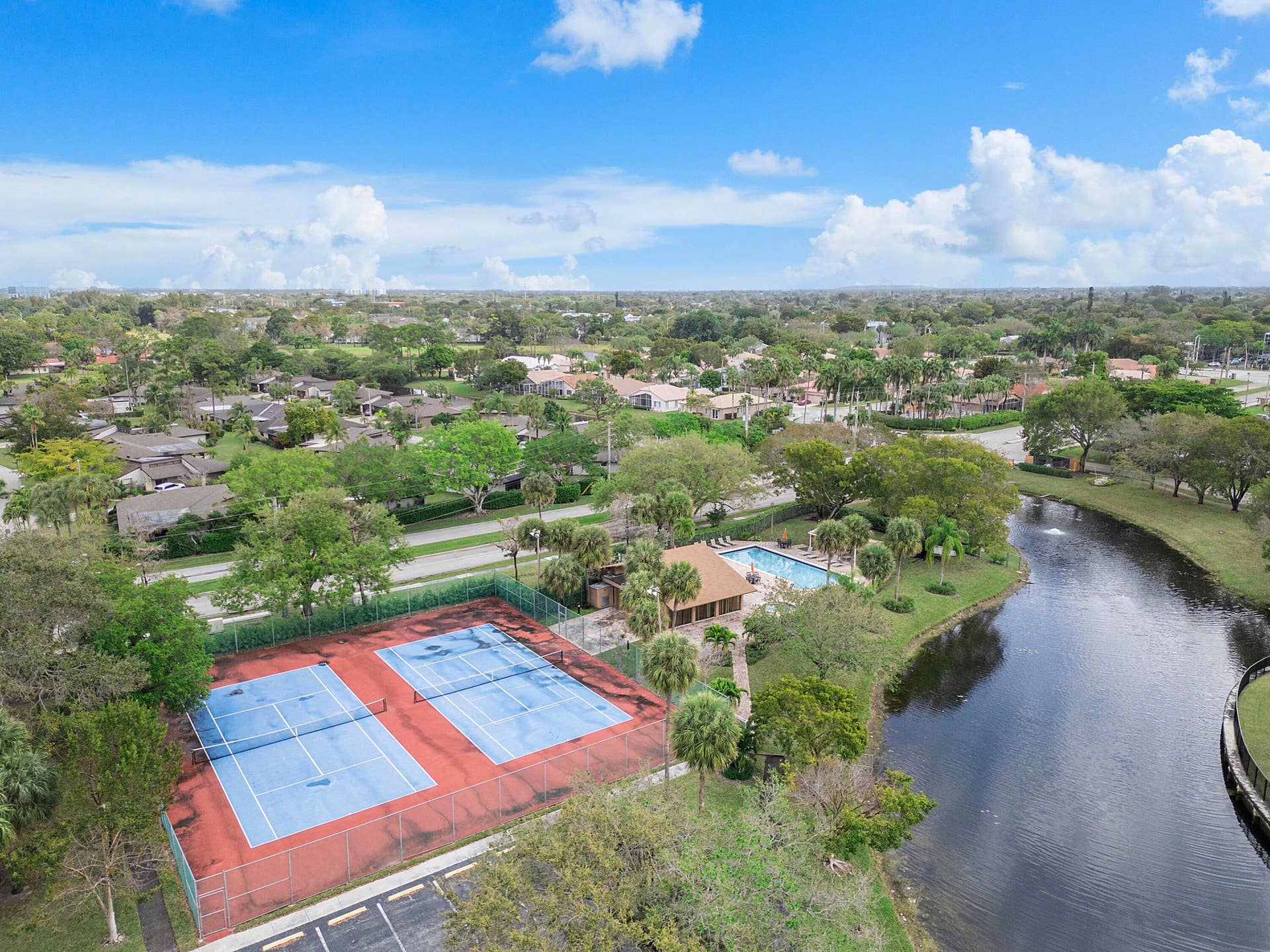 7780 NW 79TH Avenue, #F2, Tamarac, FL 33321 Bonaire Village at Woodmont