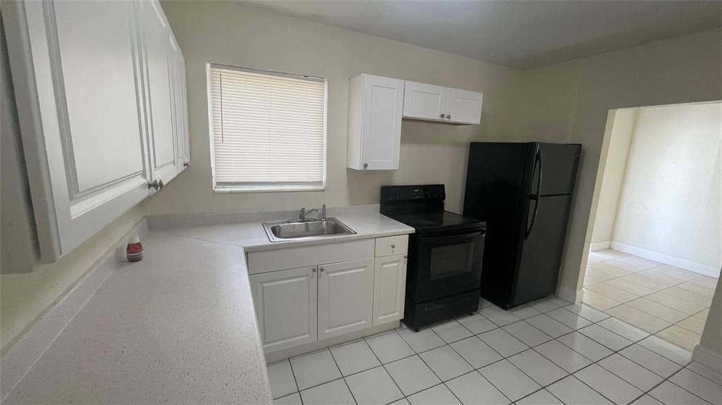 1519 NW 12TH Court, Fort Lauderdale, Fort Lauderdale, FL 33311 GetMedia.ashx-10