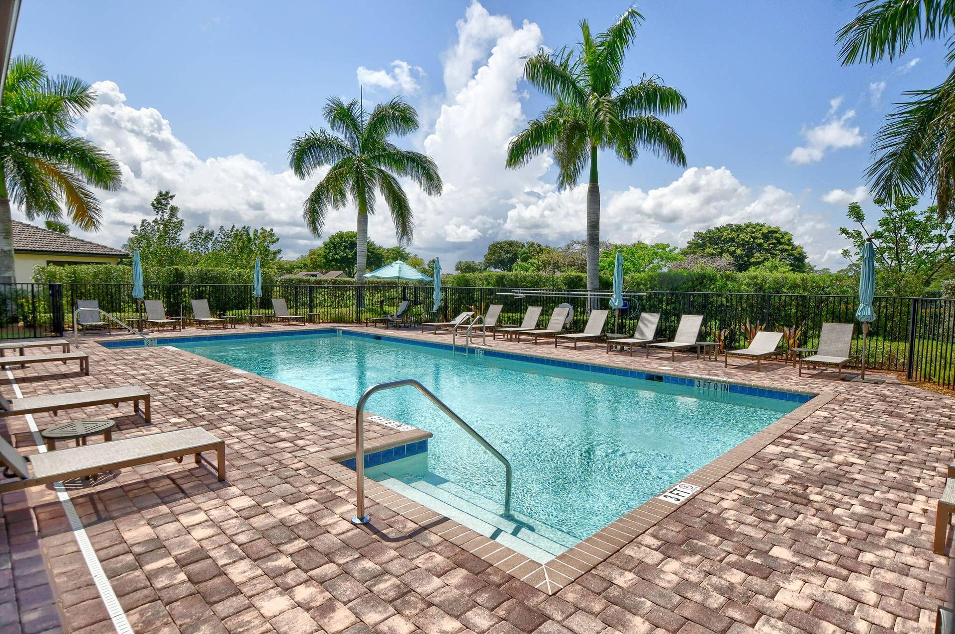 9115 Passiflora Way, Boca Raton, FL 33428 40-web-or-mls-46_ebf_3080-hdr(5)
