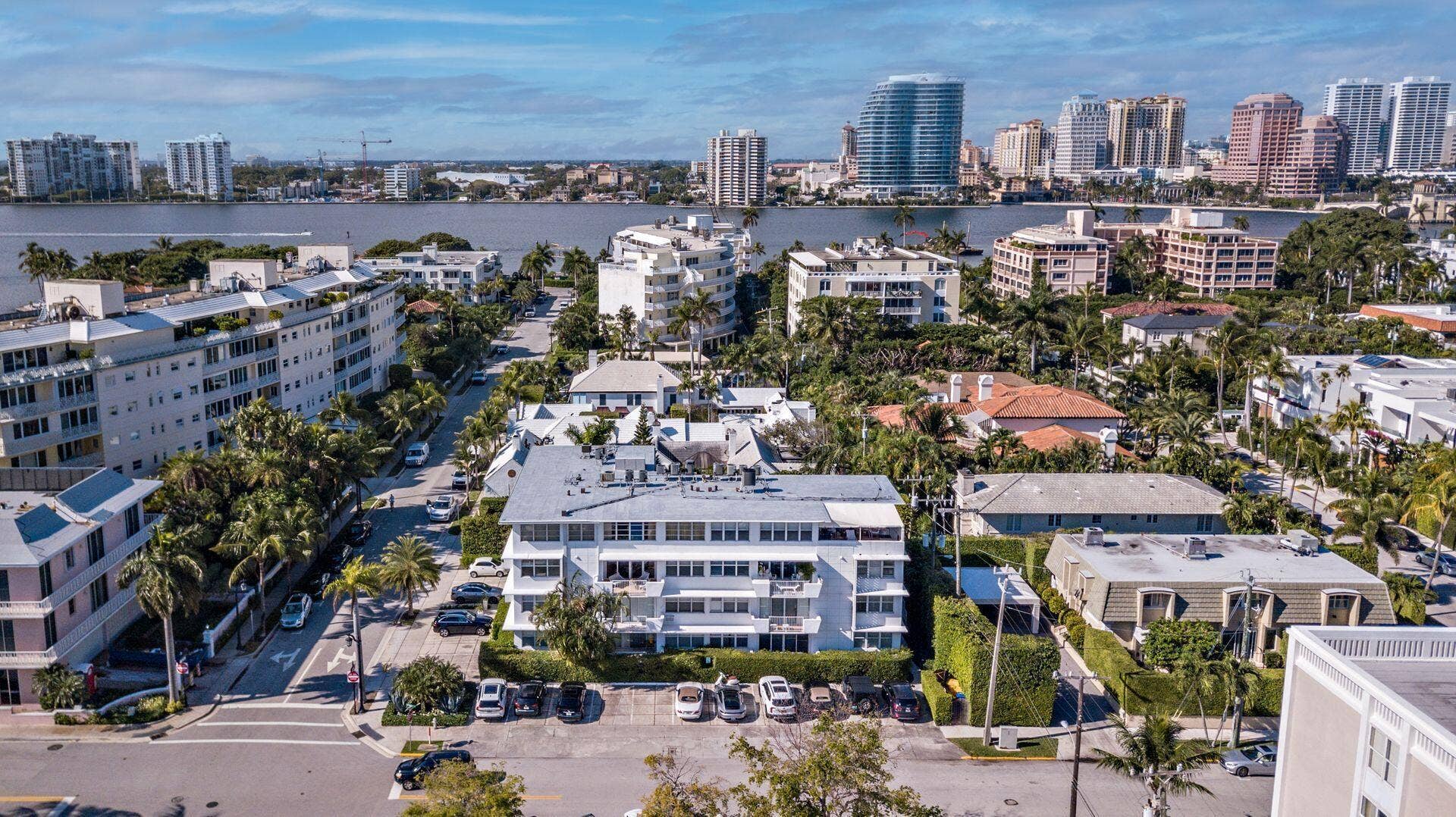 401 PERUVIAN Avenue, #1040, Palm Beach, Palm Beach, FL 33480 14