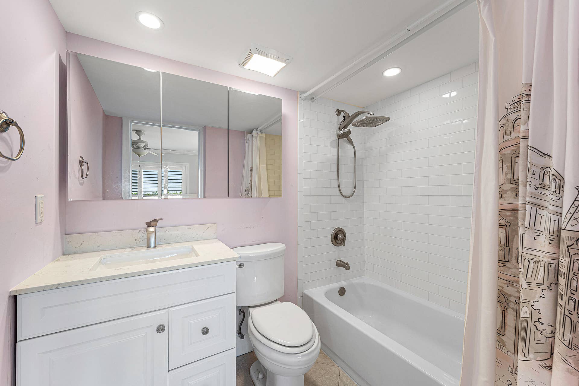 1001 E Camino Real, #4010, Boca Raton, FL 33432 018-1040BanyanRoad-401N-BocaRaton-FL-334