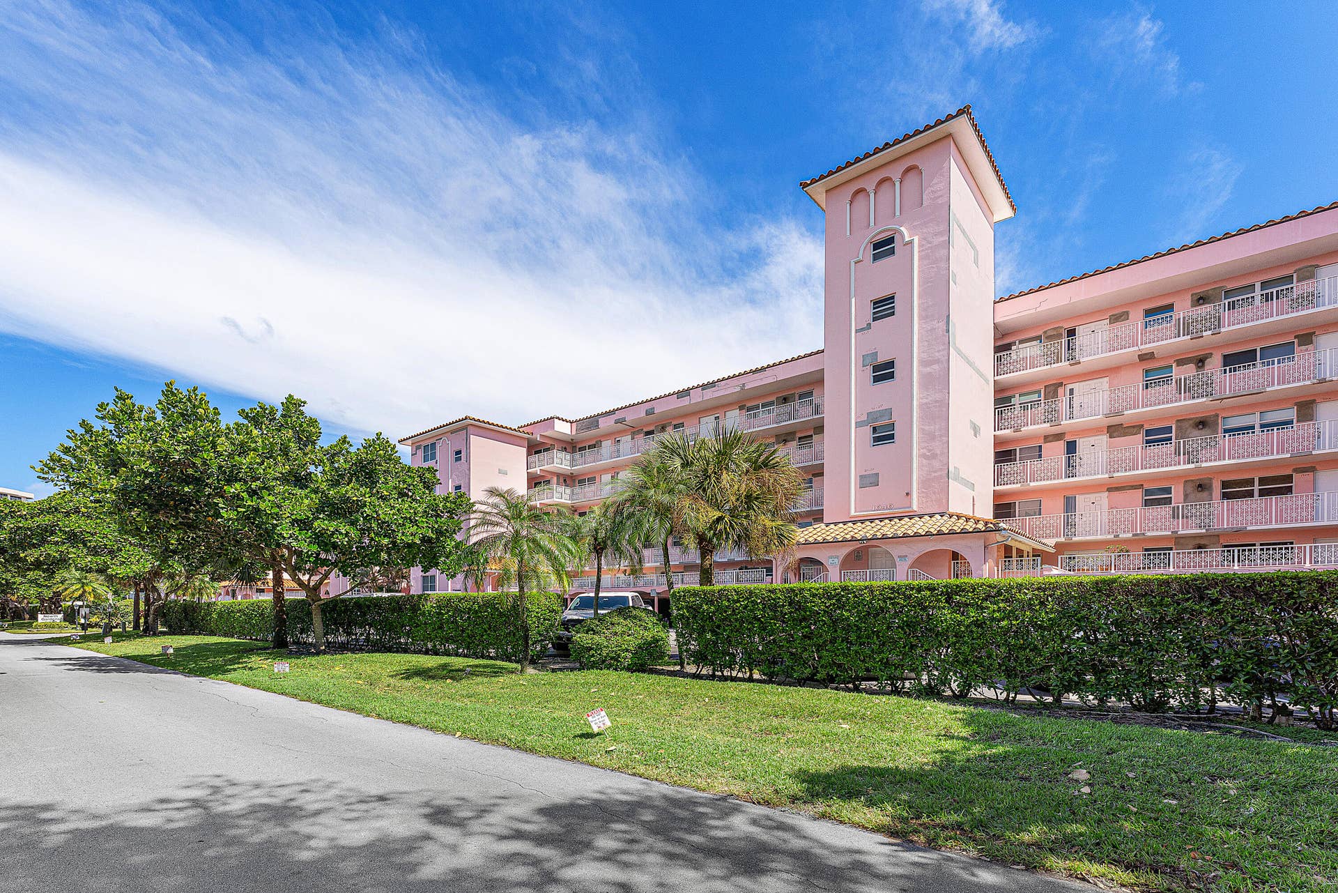 1001 E Camino Real, #4010, Boca Raton, FL 33432 001-1040BanyanRoad-401N-BocaRaton-FL-334