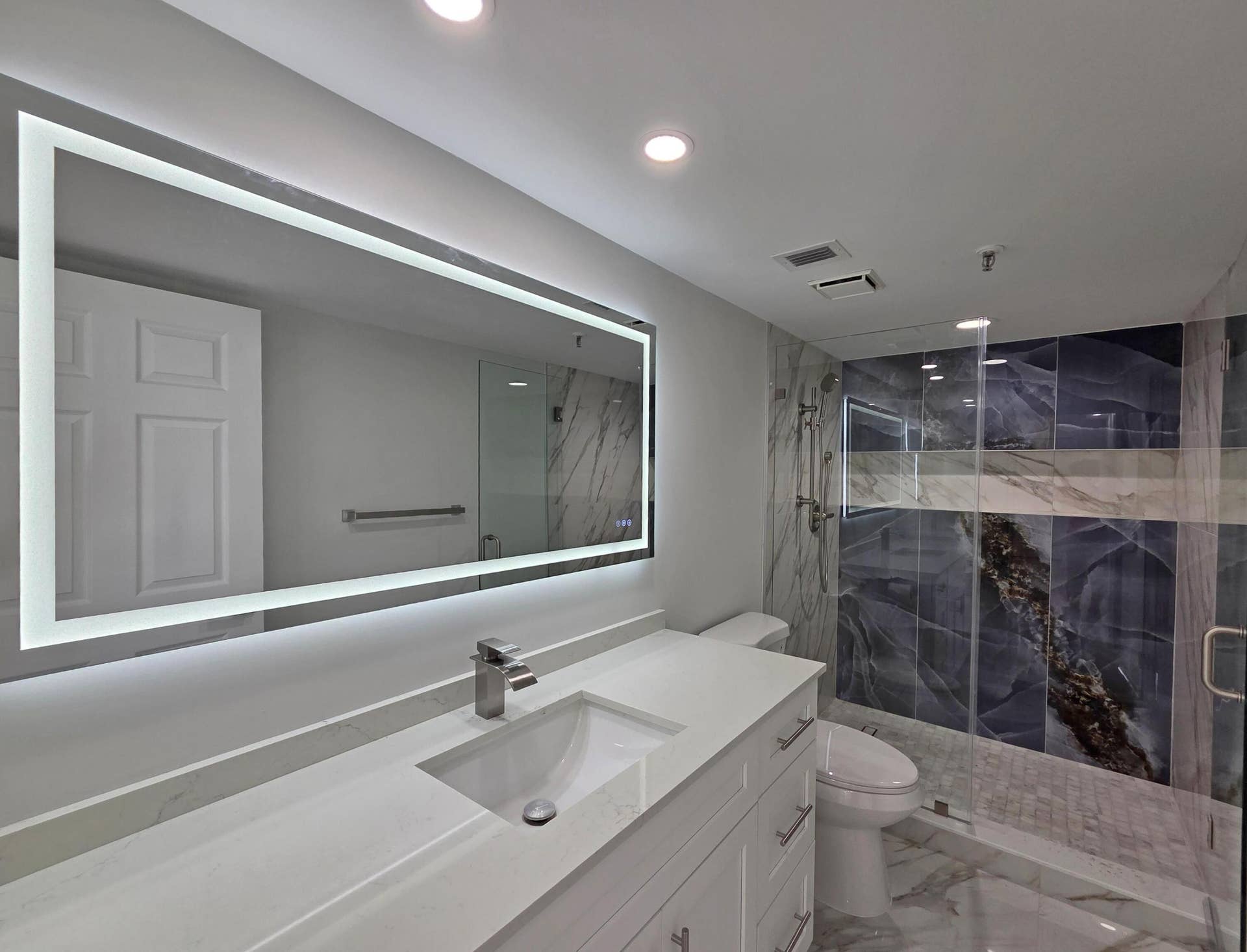 14426 Amberly Lane, #Apt 203, Delray Beach, FL 33446 Master Bathroom