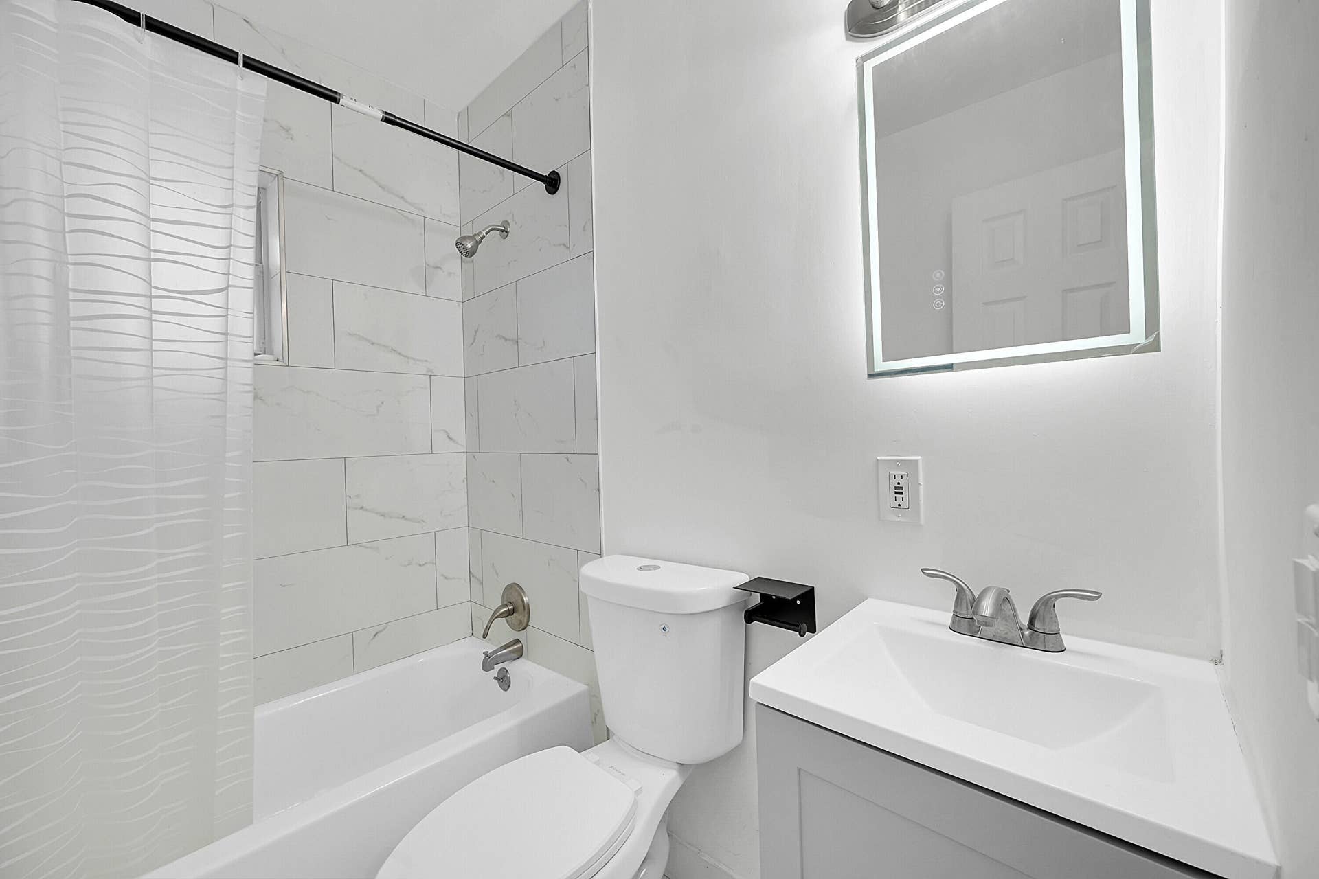 1157 W 36TH Street, #2, Riviera Beach, Riviera Beach, FL 33404 26_1 (20)