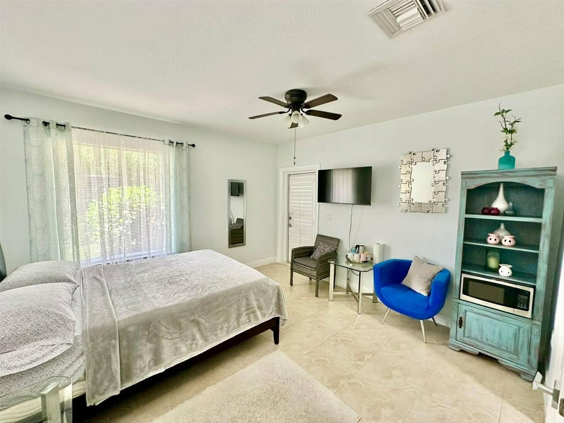 1656 SW 28TH Way, Fort Lauderdale, Fort Lauderdale, FL 33312 10809417-9